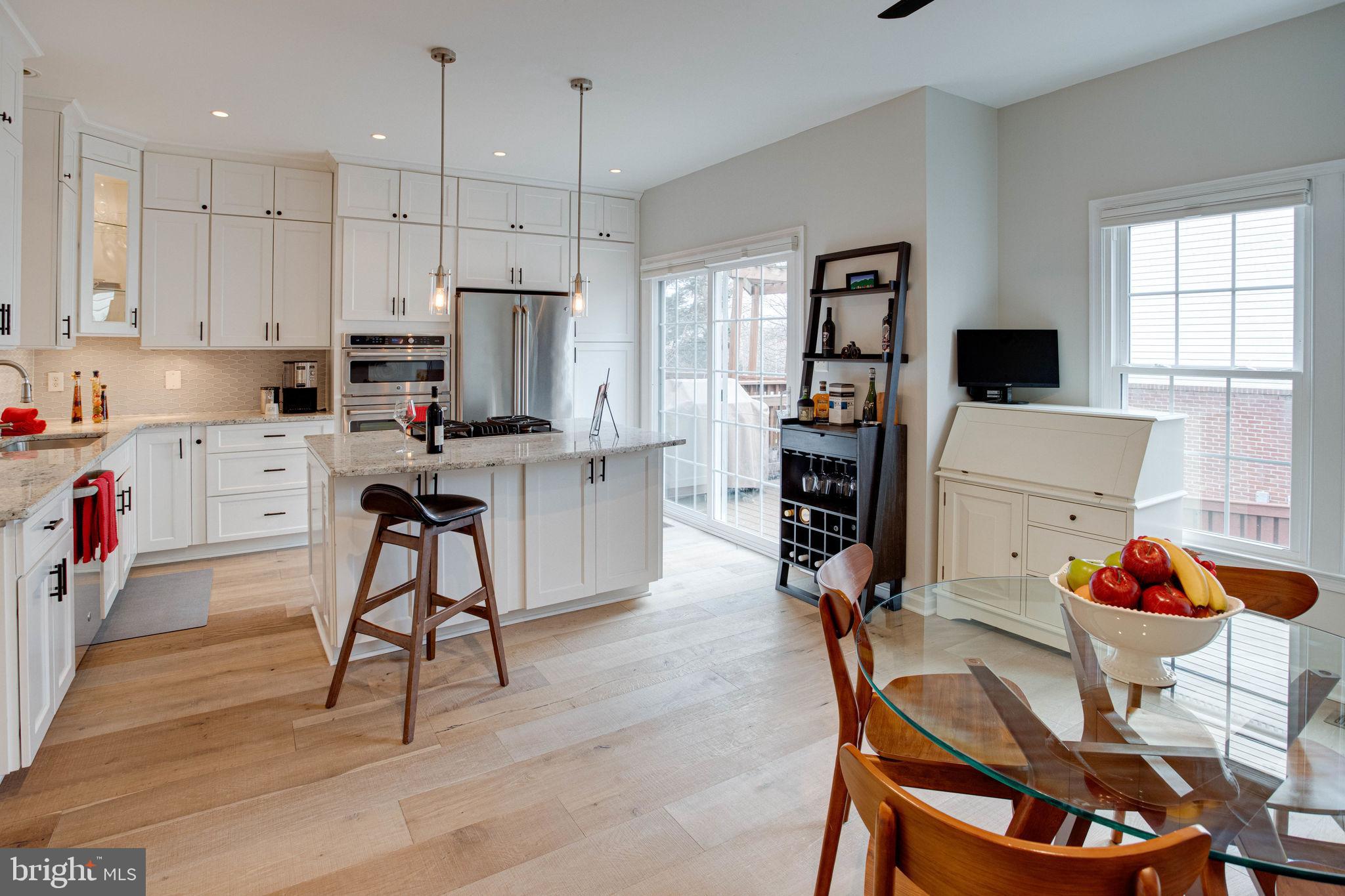 RANDOM HILLS LAND BAY - Residential