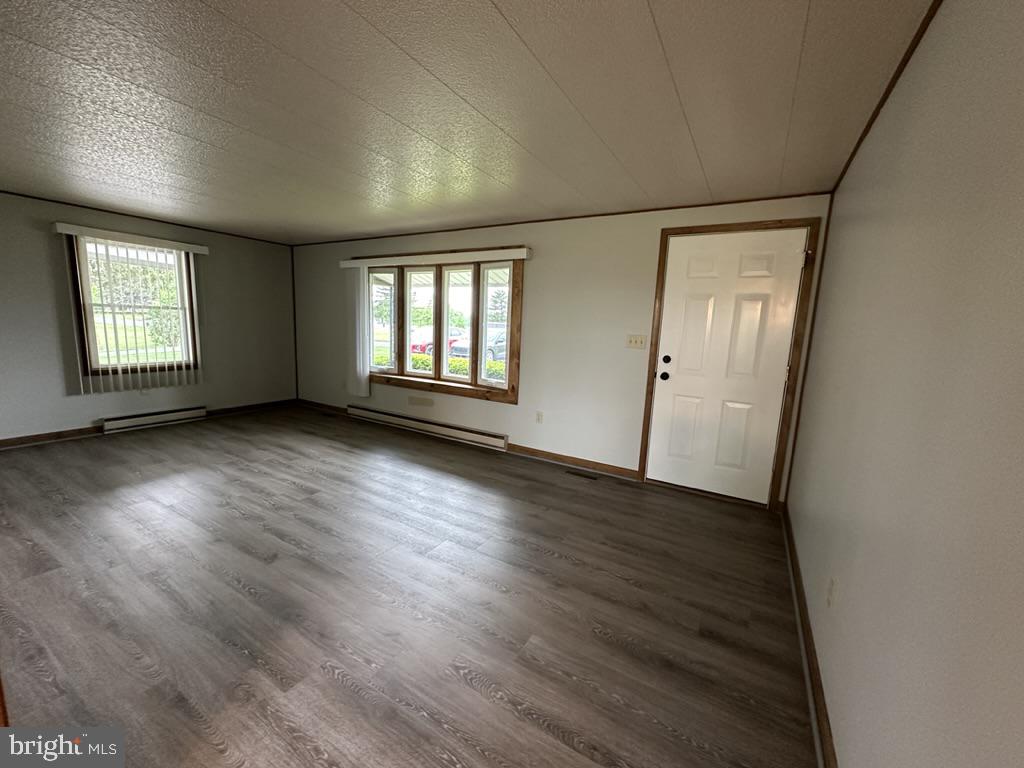 HAMILTON TWP - Residential Lease