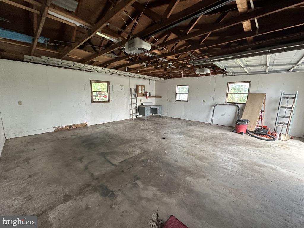 HAMILTON TWP - Residential Lease