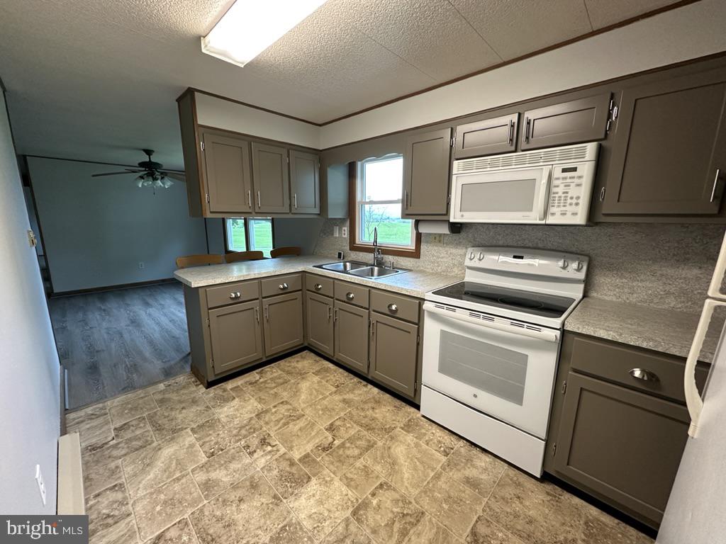 HAMILTON TWP - Residential Lease