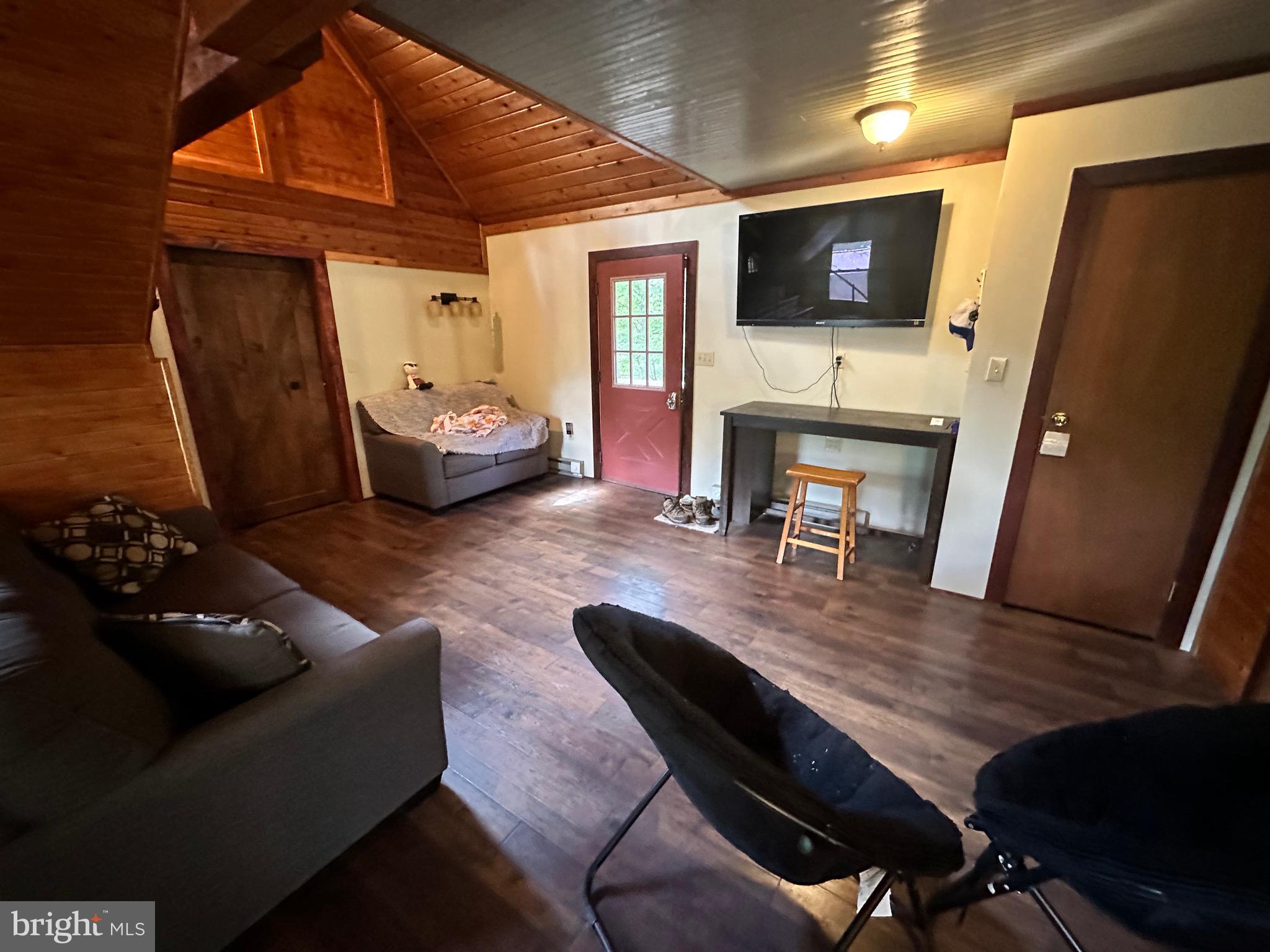 WHITETAIL RIDGE - Residential