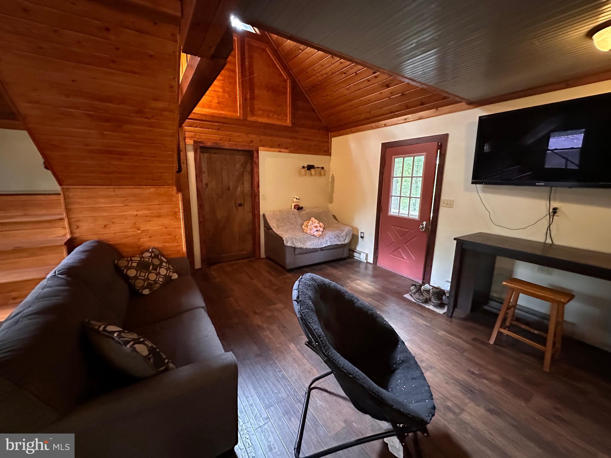 WHITETAIL RIDGE - Residential