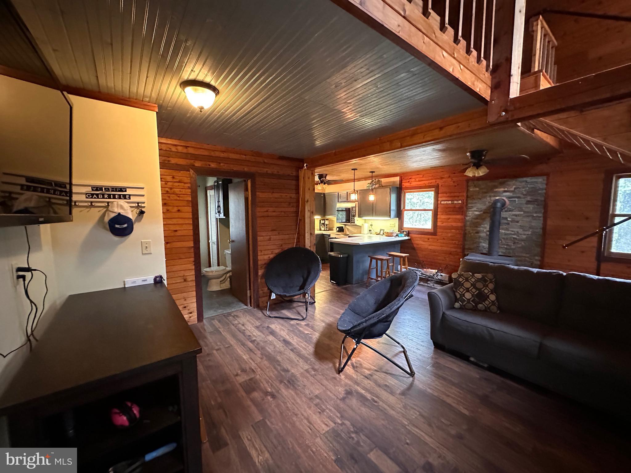 WHITETAIL RIDGE - Residential