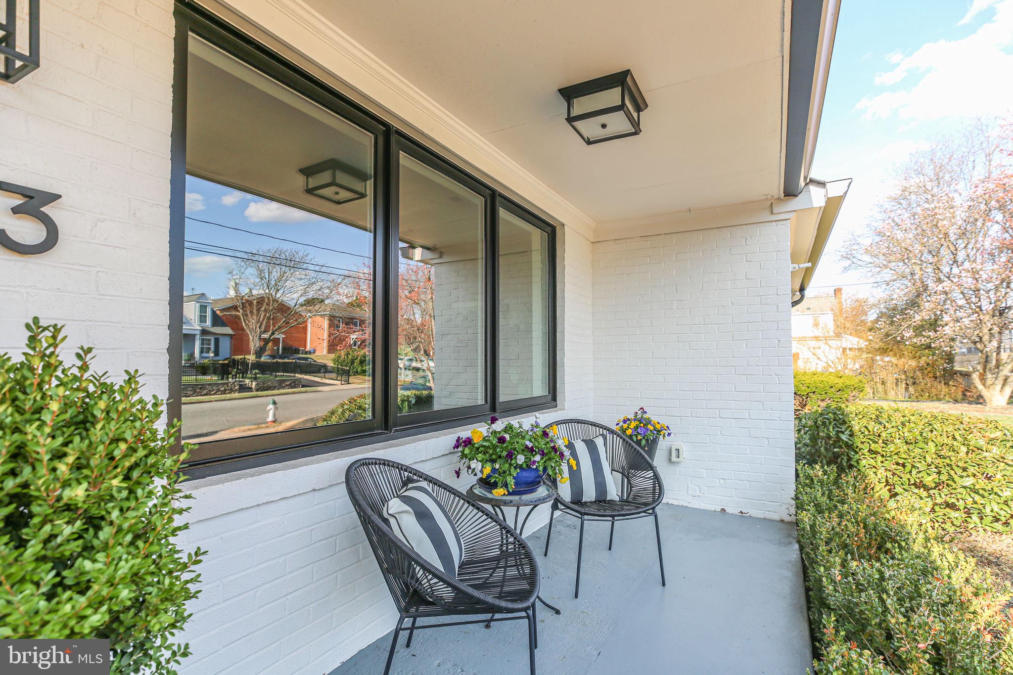 COLLEGE HEIGHTS - Residential