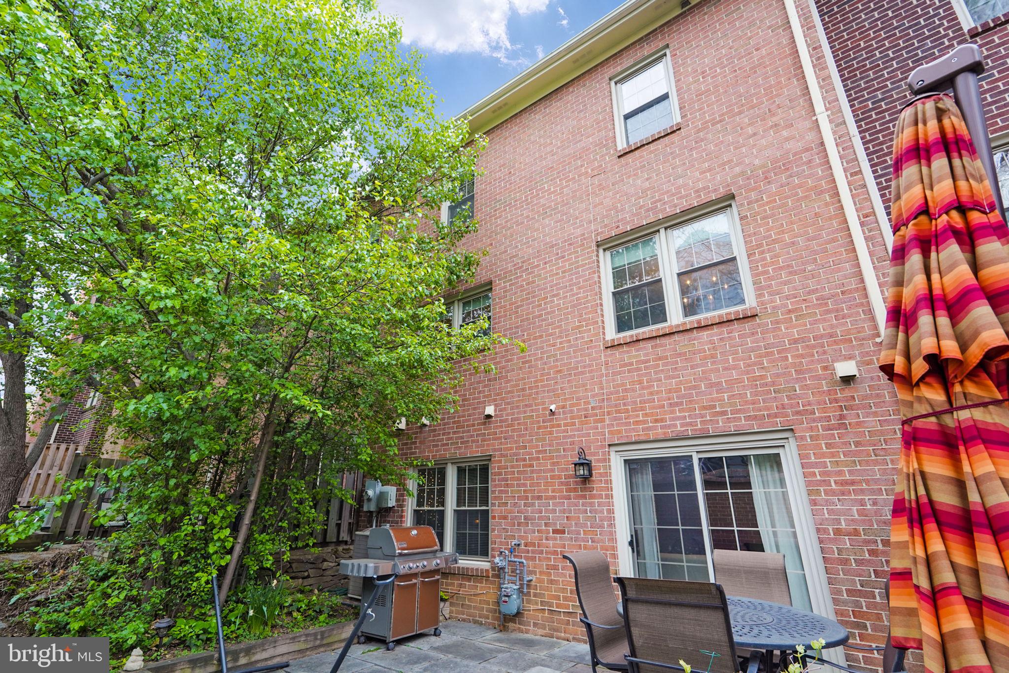 SKYLINE VILLAGE - Residential Lease