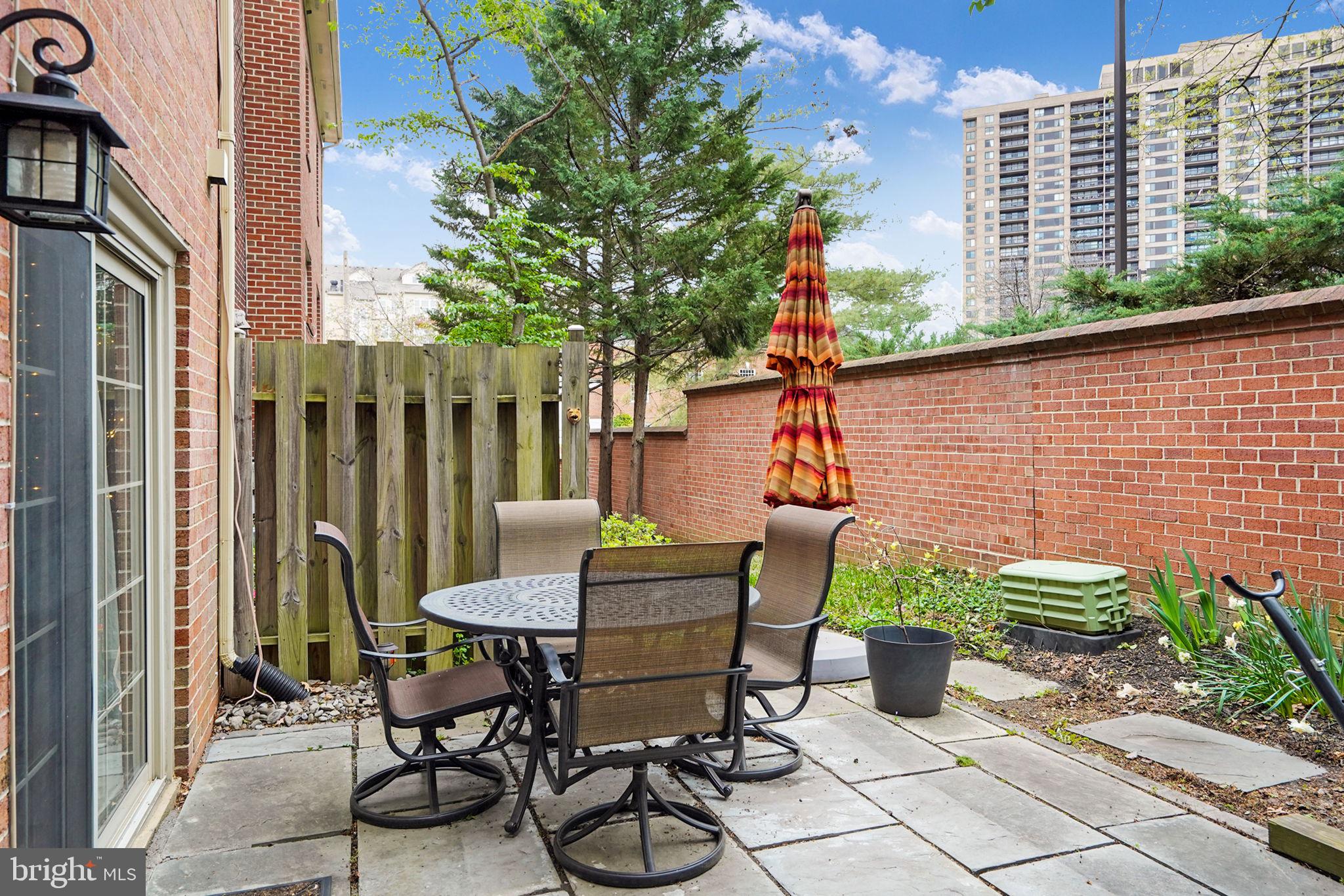 SKYLINE VILLAGE - Residential Lease