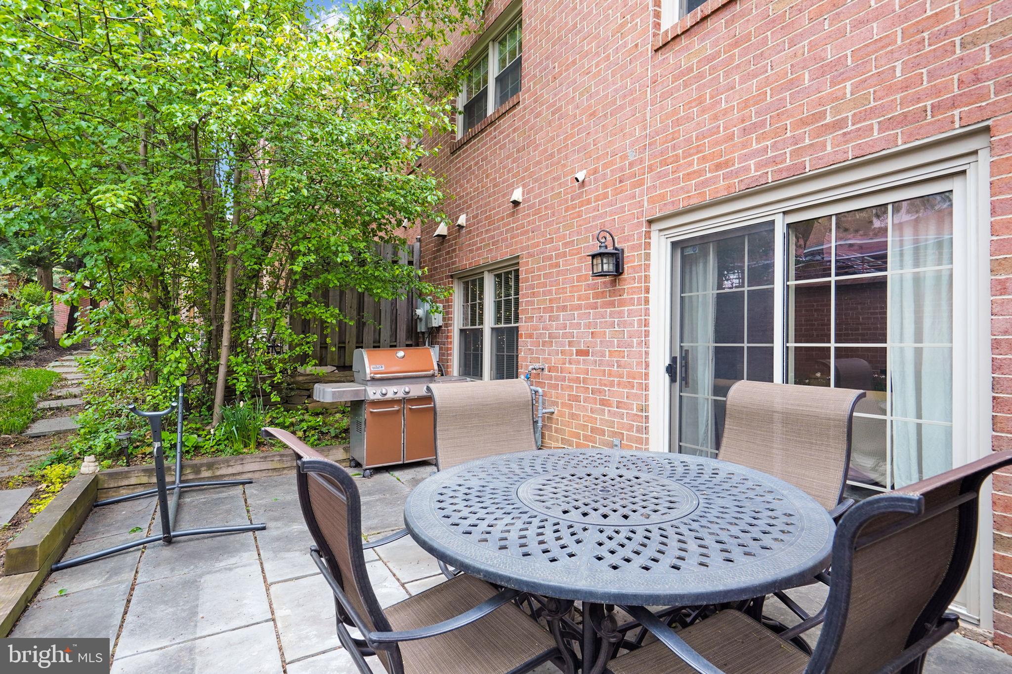 SKYLINE VILLAGE - Residential Lease