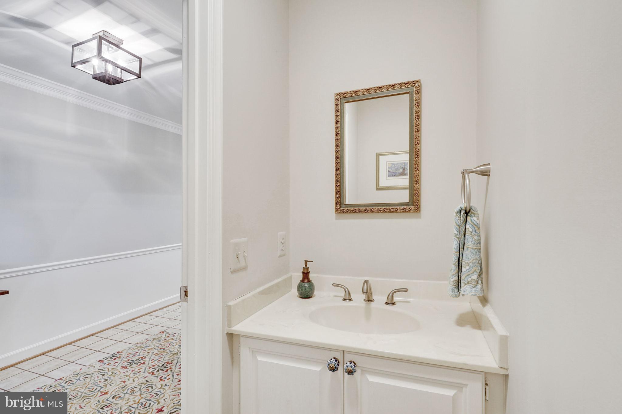 SKYLINE VILLAGE - Residential Lease