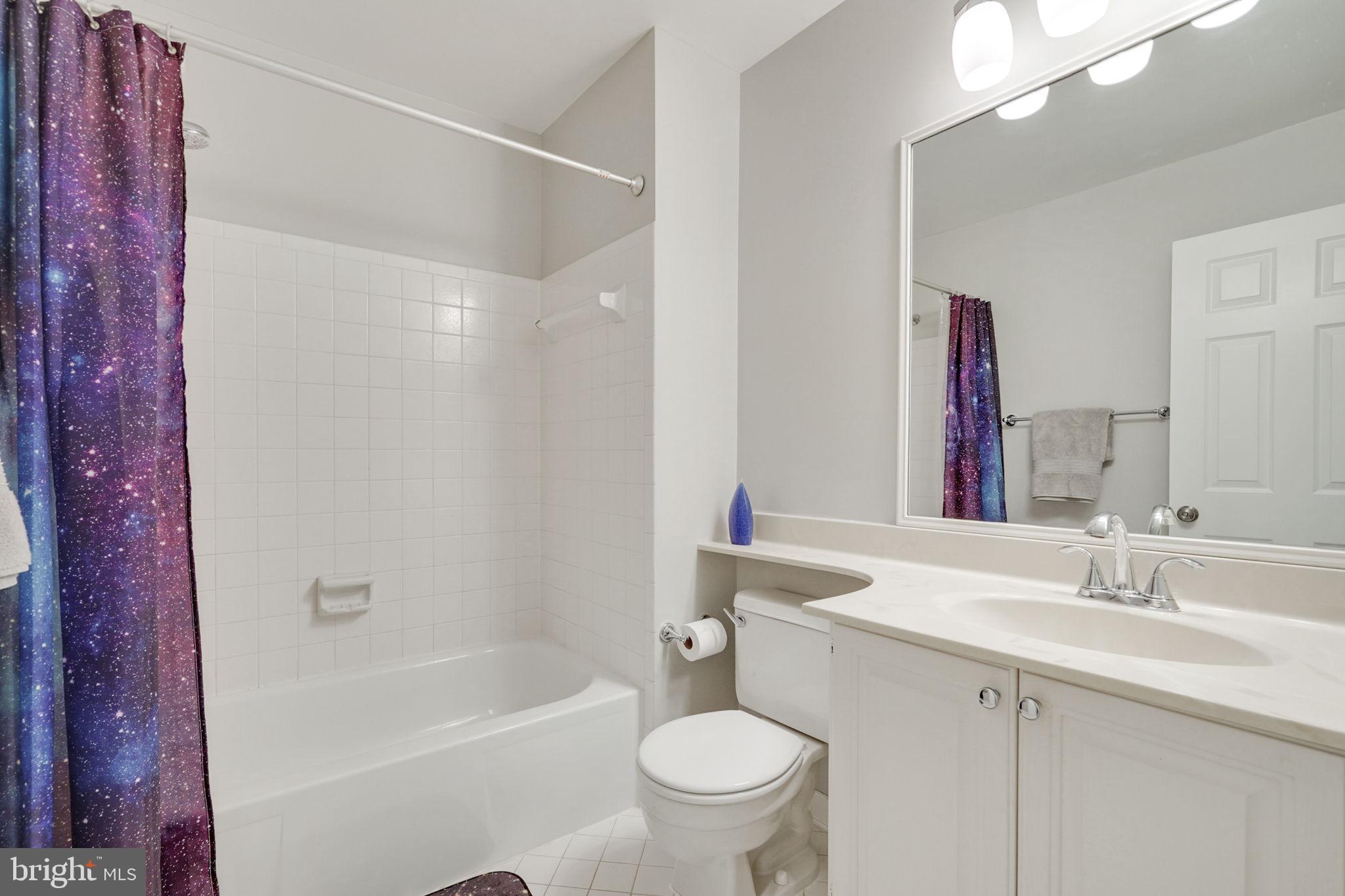 SKYLINE VILLAGE - Residential Lease