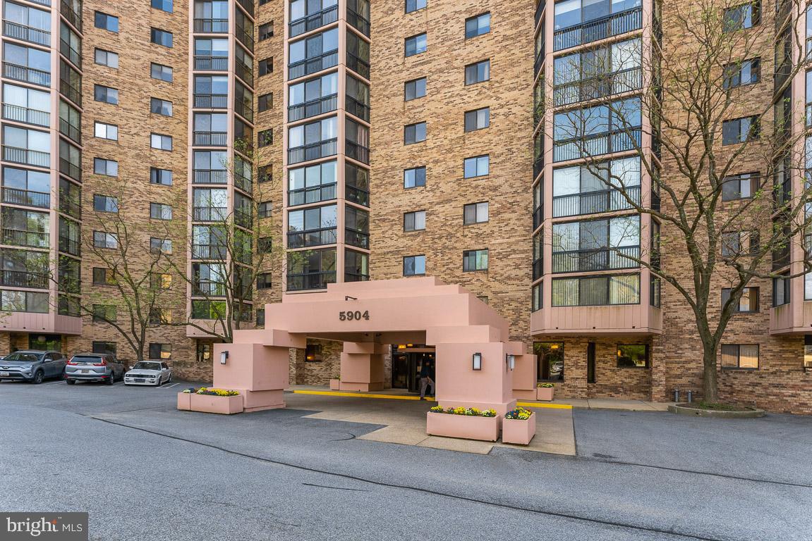 MONTEBELLO CONDO - Residential