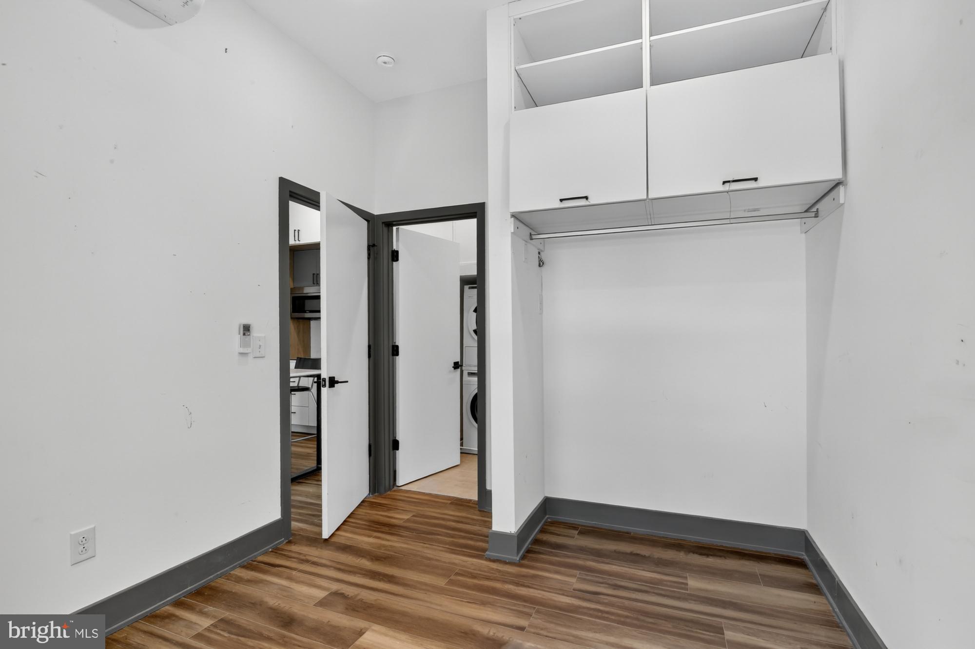 EAST KENSINGTON - Residential Lease