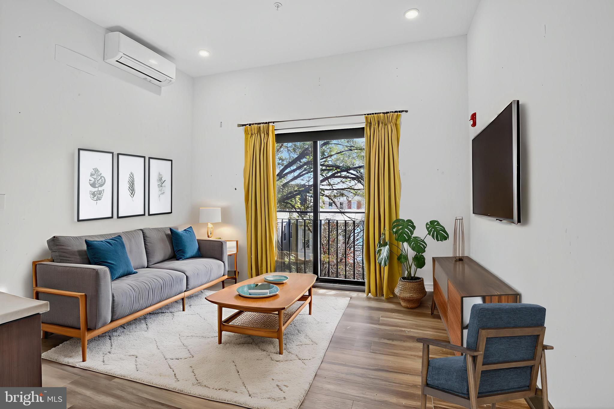 EAST KENSINGTON - Residential Lease