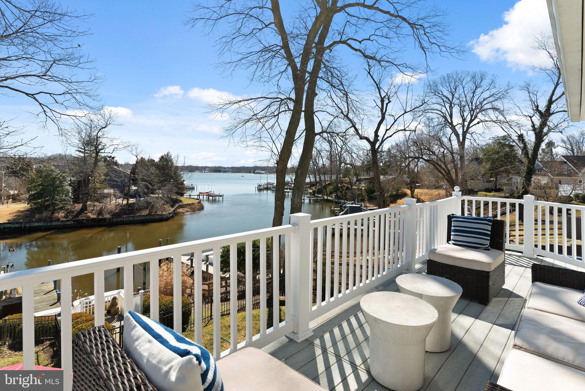 HILLSMERE SHORES - Residential