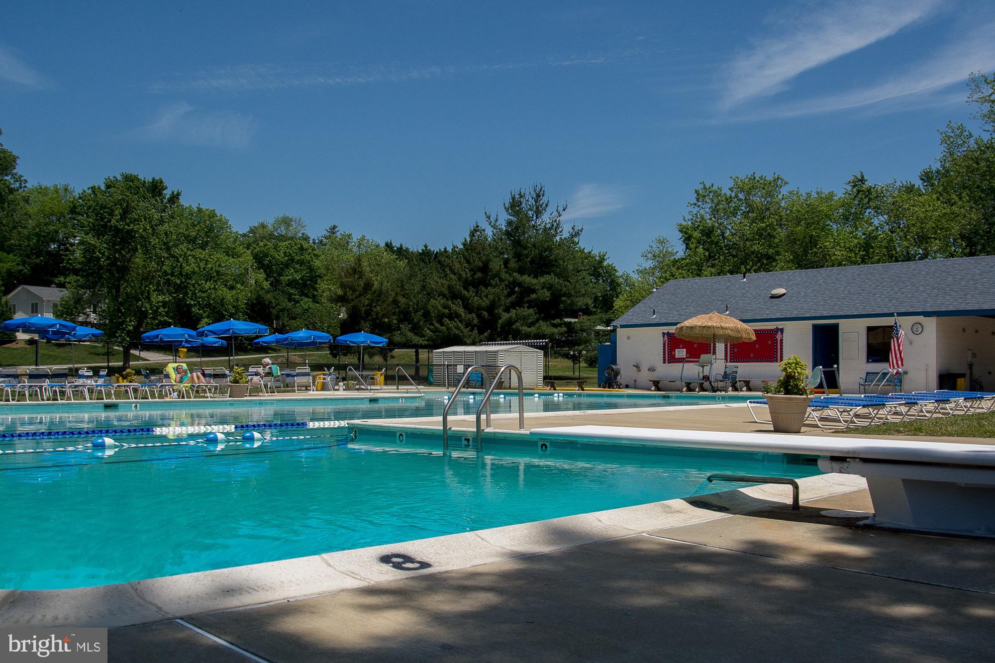 HILLSMERE SHORES - Residential