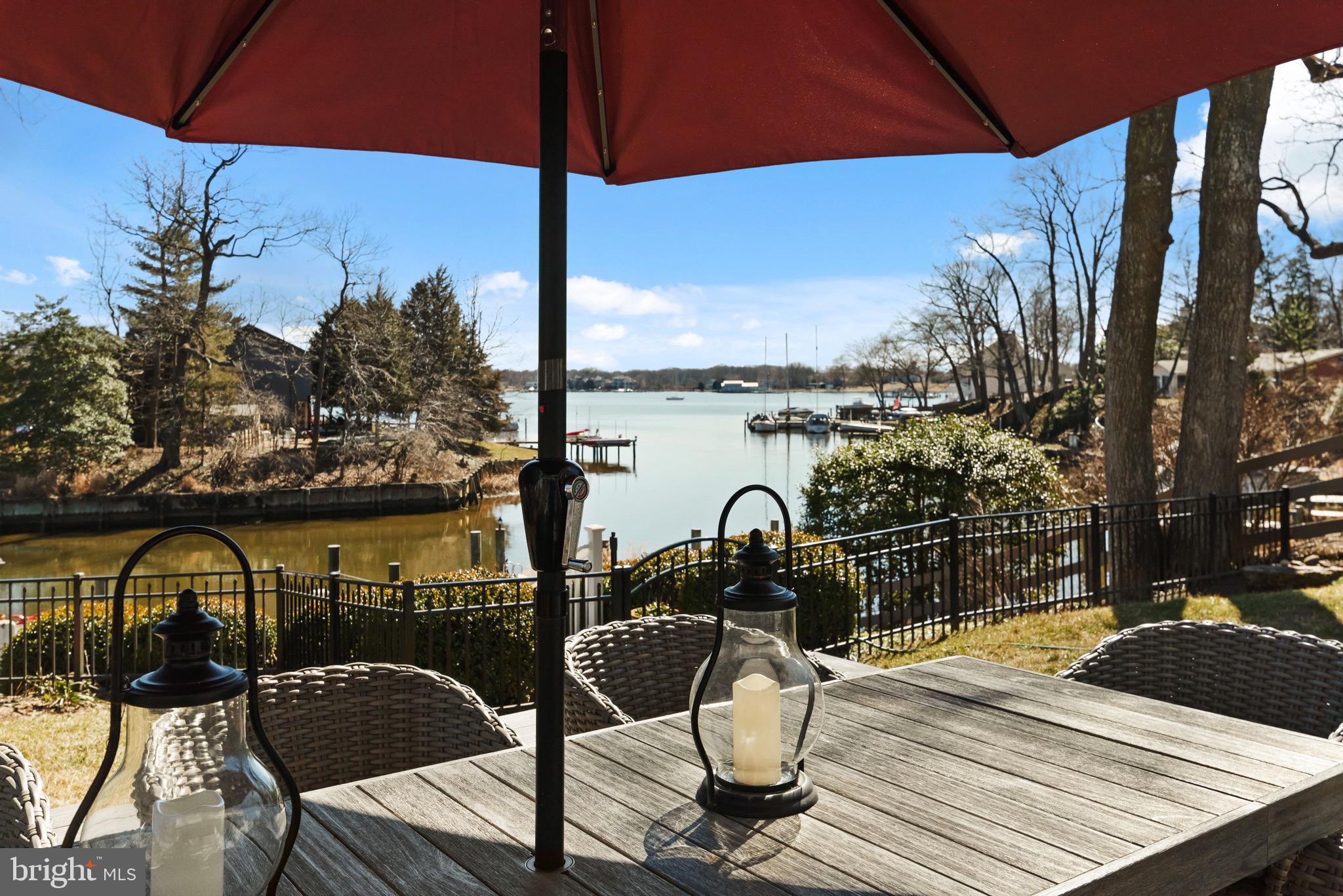 HILLSMERE SHORES - Residential