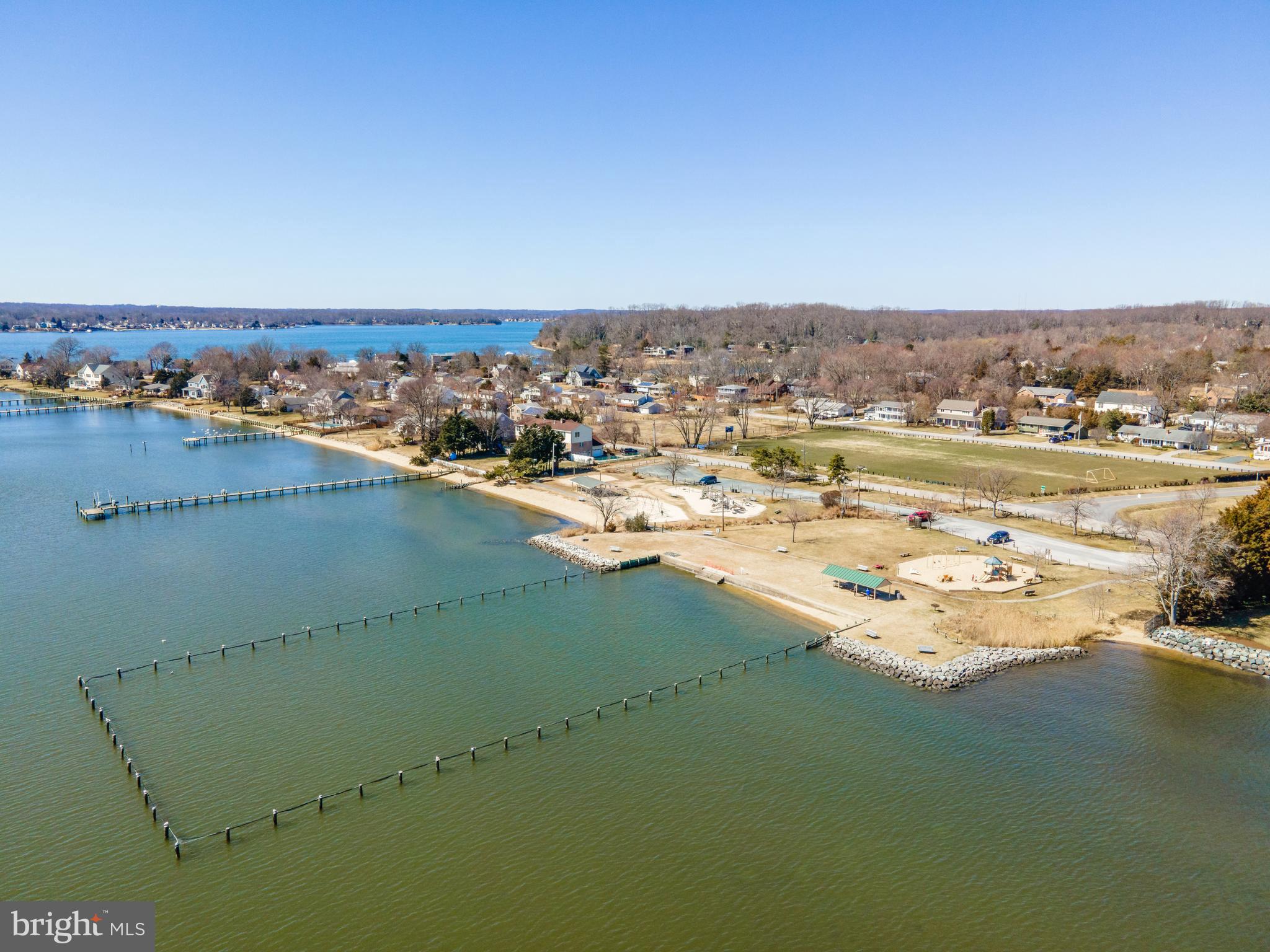 HILLSMERE SHORES - Residential