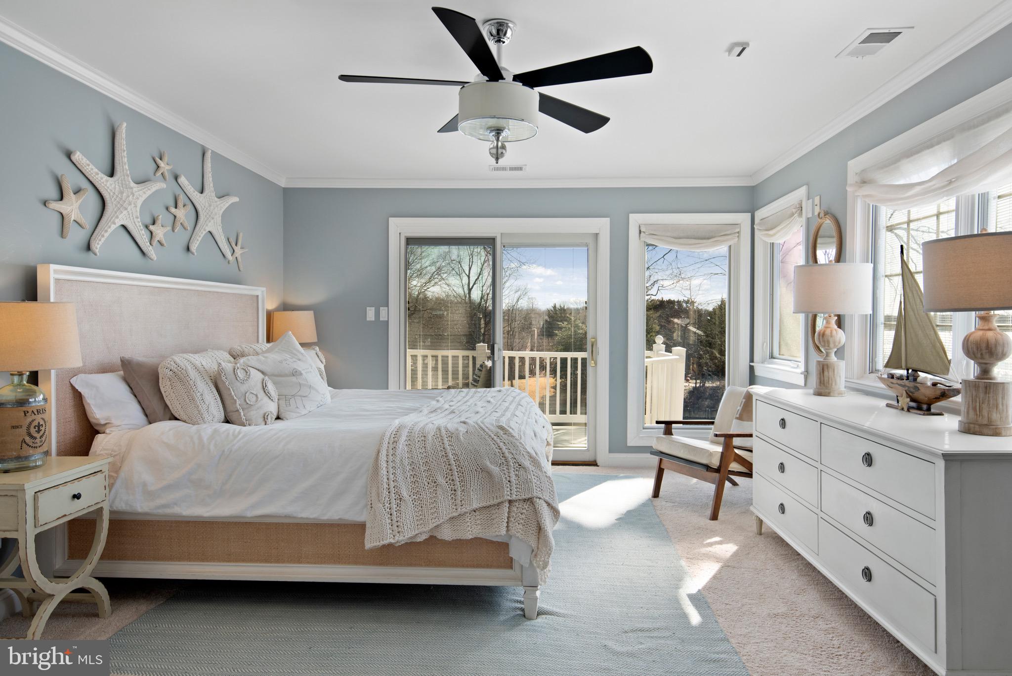 HILLSMERE SHORES - Residential