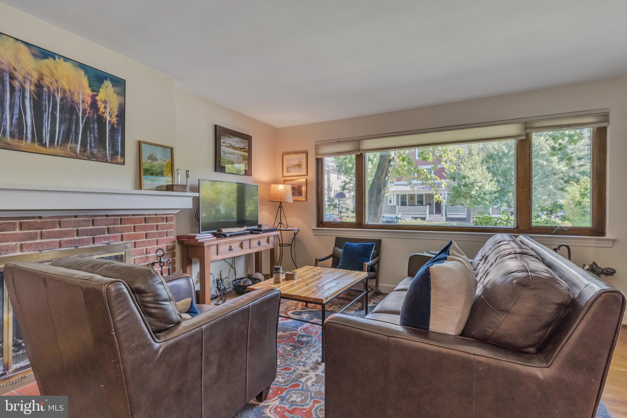 ELLISON HEIGHTS - Residential Lease