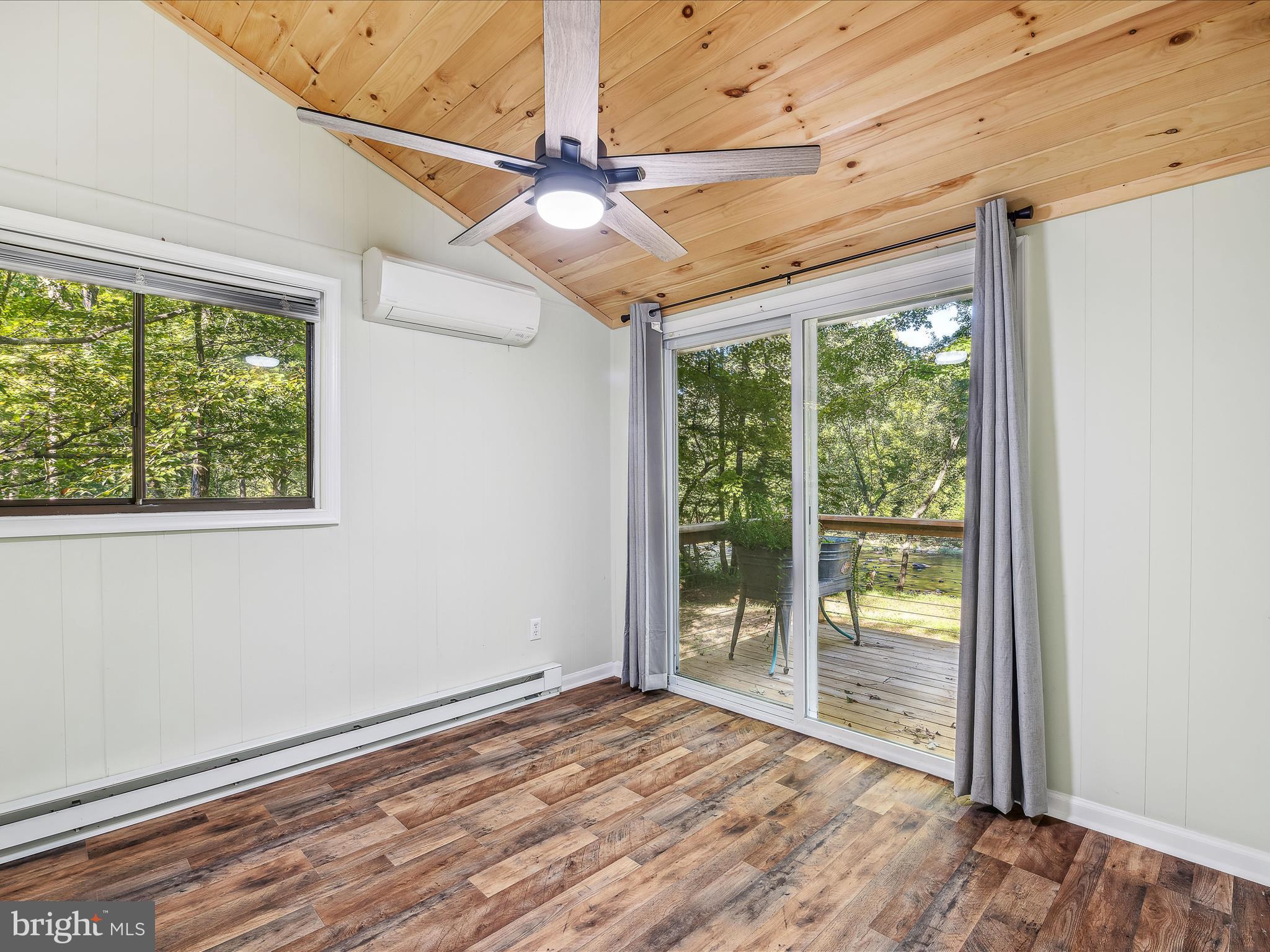 CACAPON RETREAT - Residential