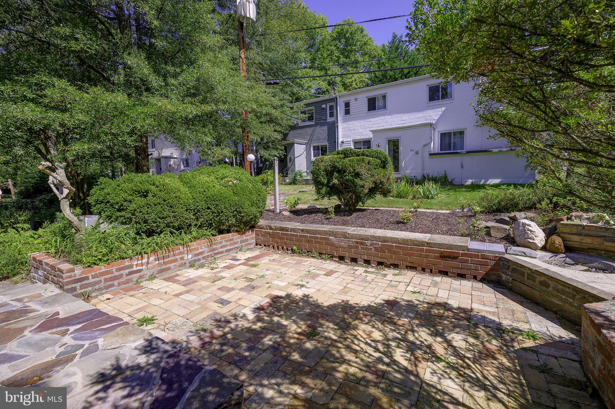 3 EASTWAY D