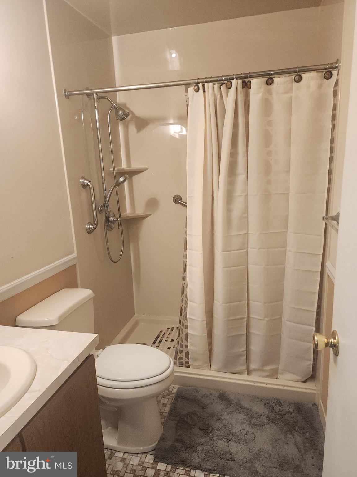 NORTHRIDGE ESTATES - Residential