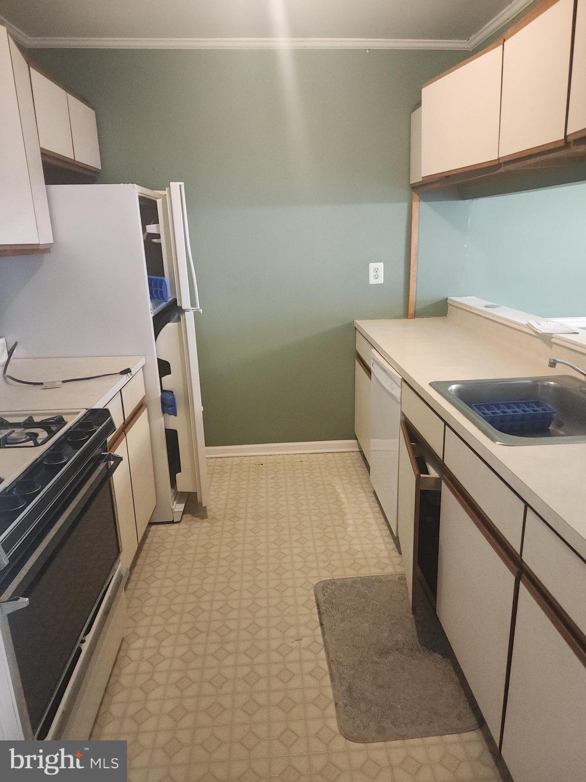 NORTHRIDGE ESTATES - Residential