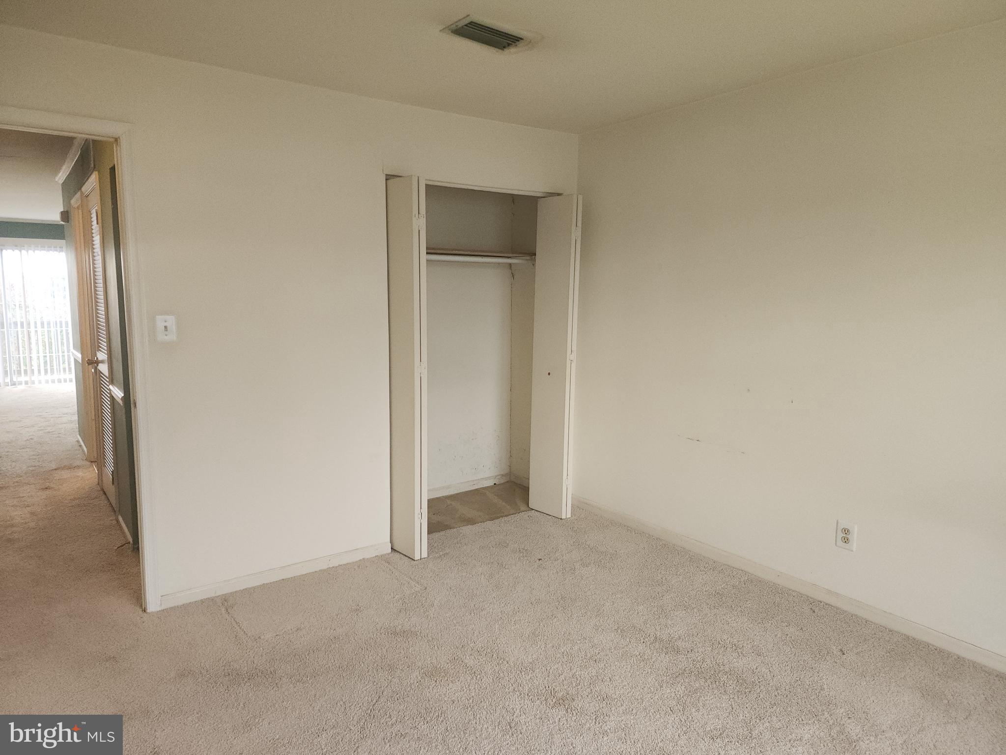 NORTHRIDGE ESTATES - Residential