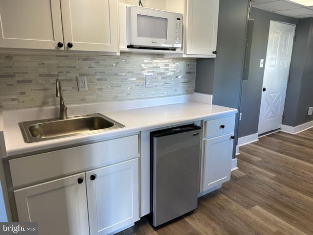 ROSEDALE - Commercial Lease