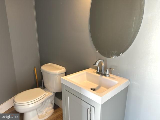 ROSEDALE - Commercial Lease