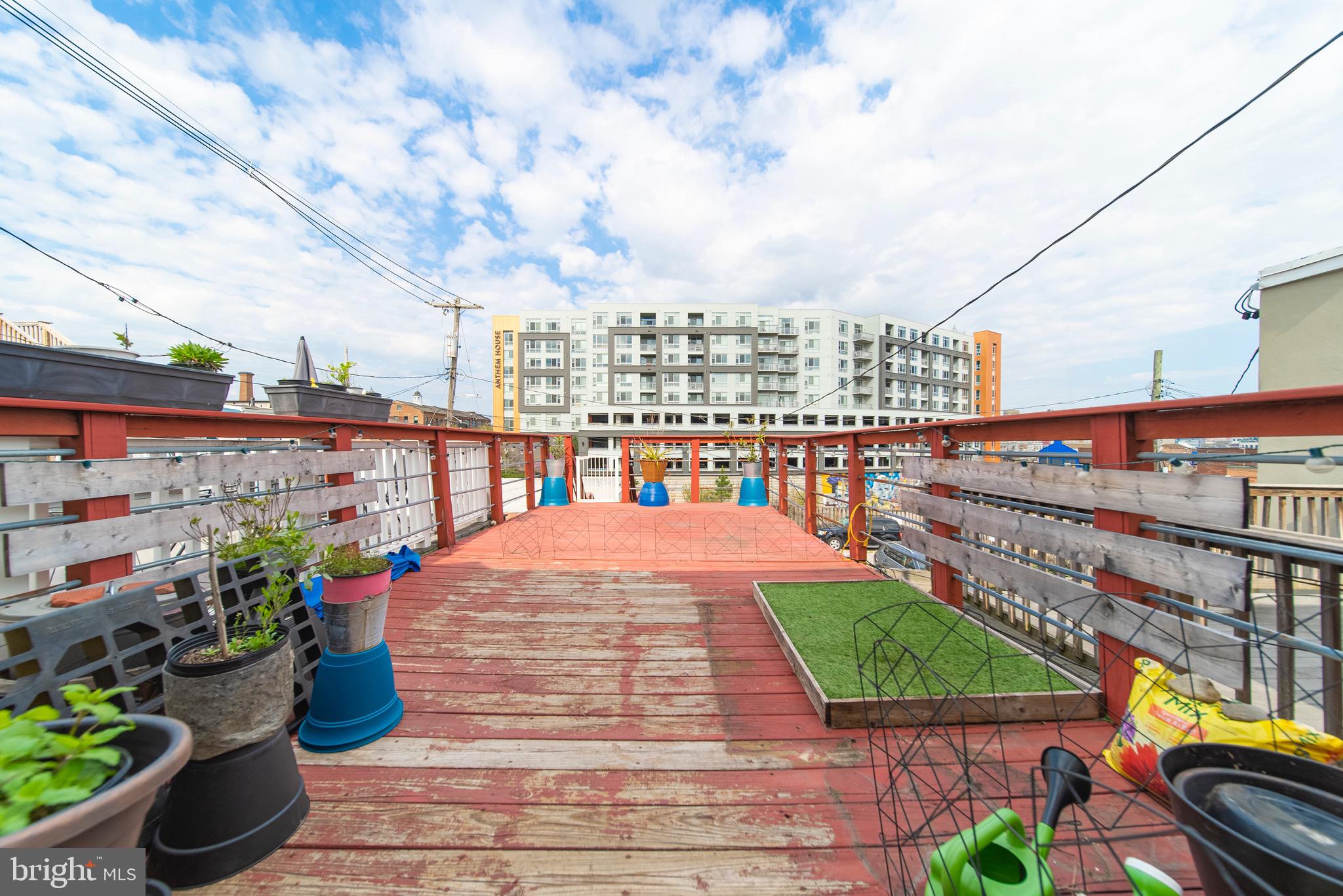 LOCUST POINT - Residential Lease