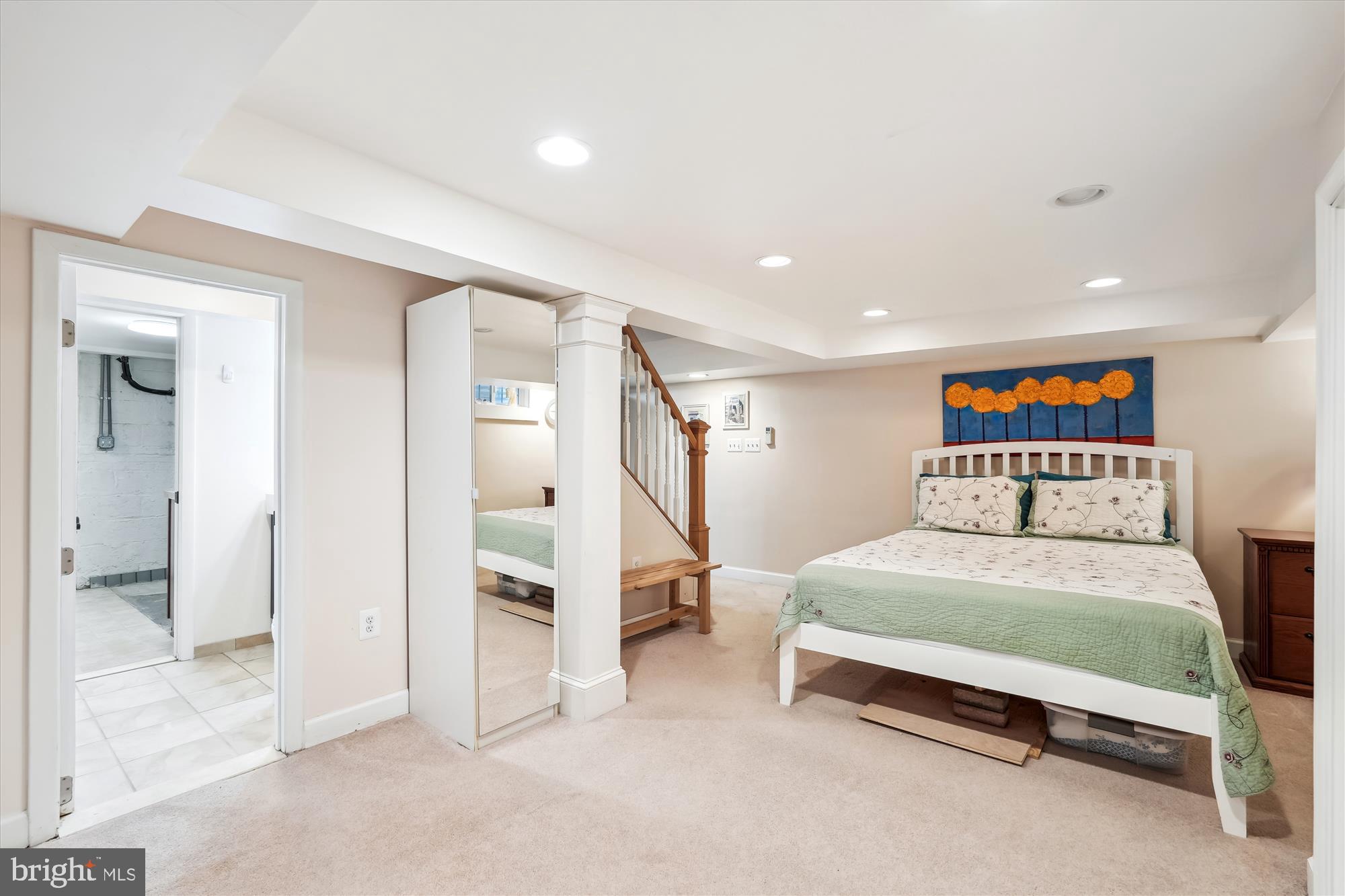 PT BETHESDA OUT RES 2 - Residential