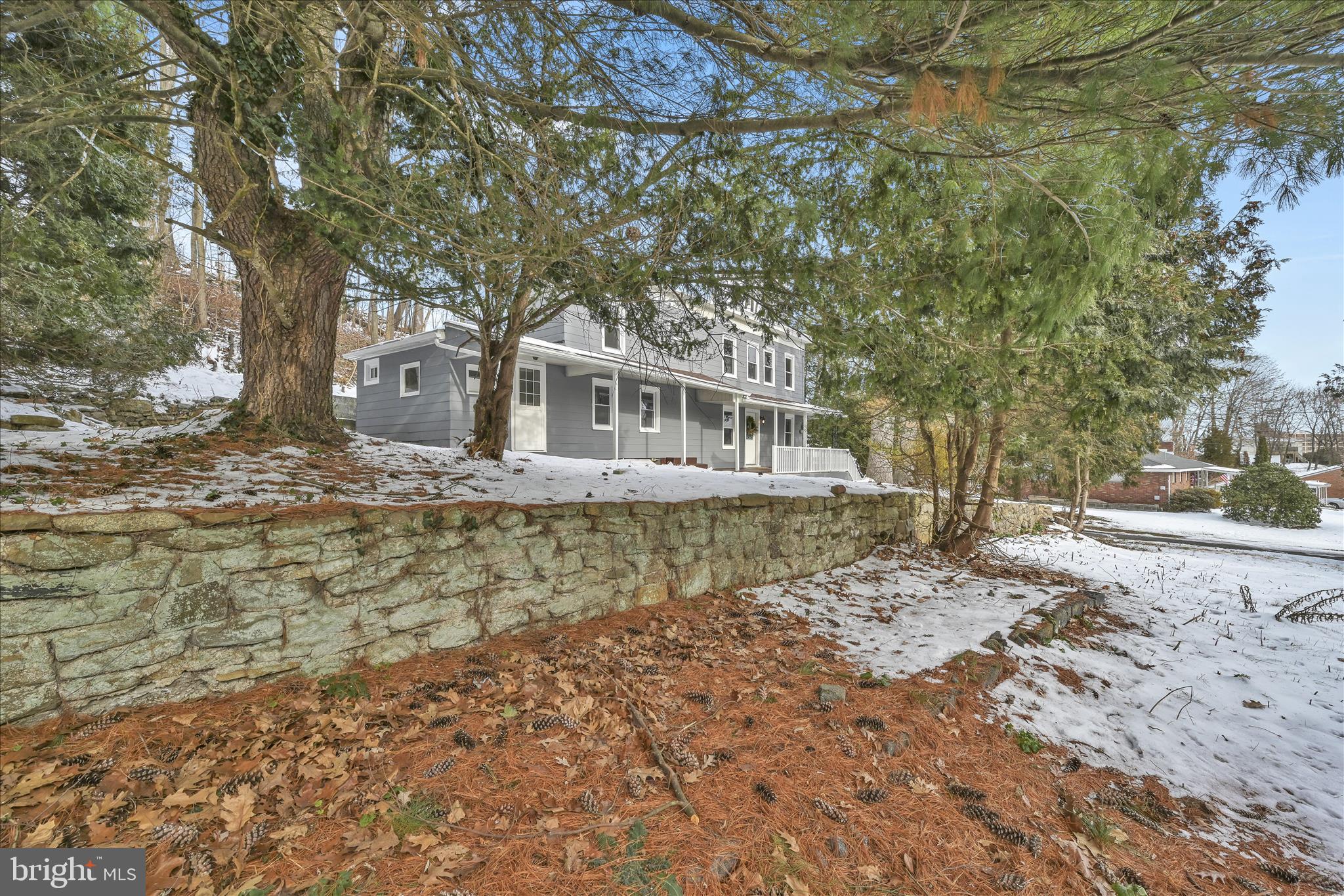 2 E EDGAR LEWIS STREET