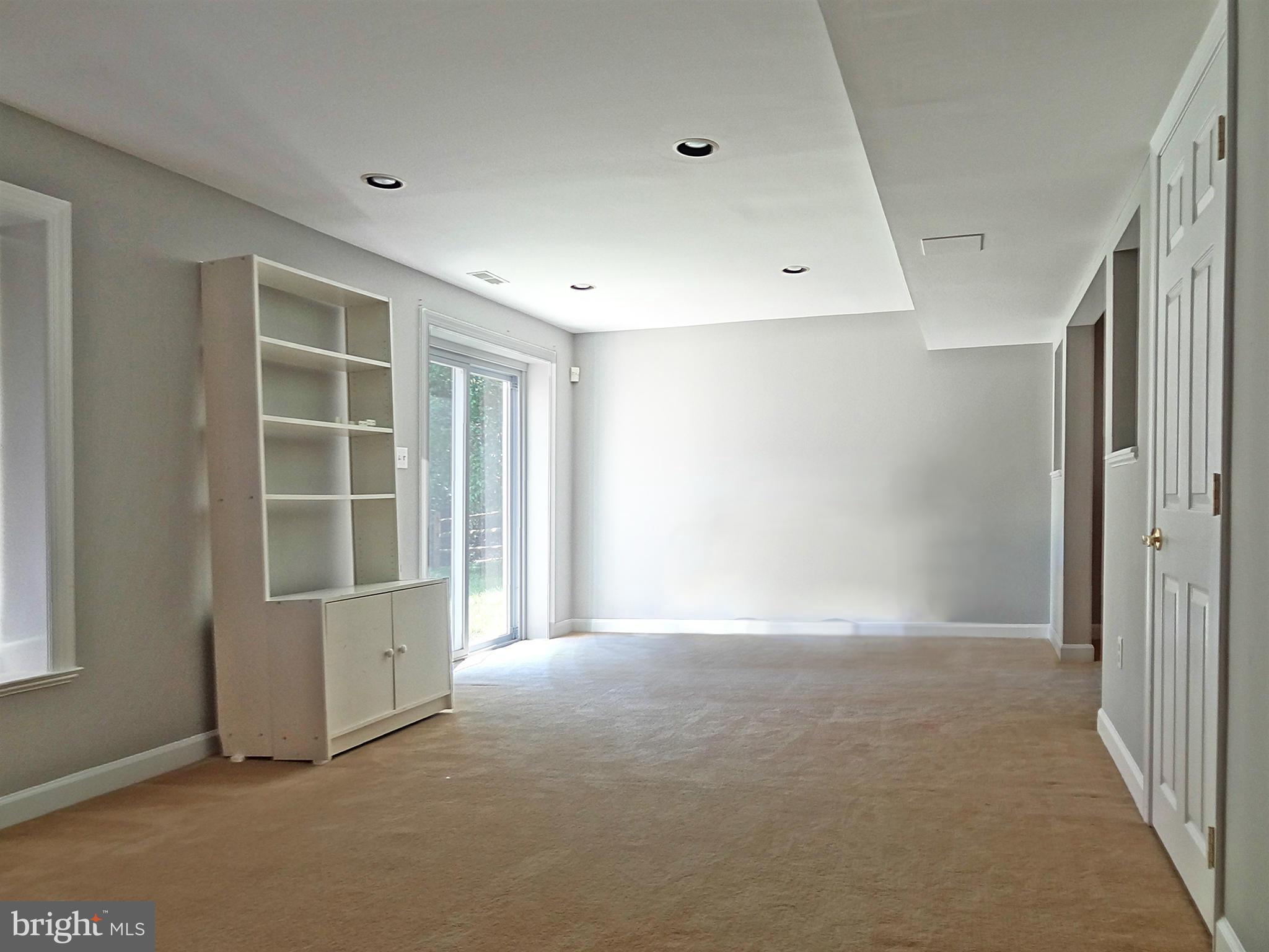 CHAPMAN FARM AT CROFTON - Residential