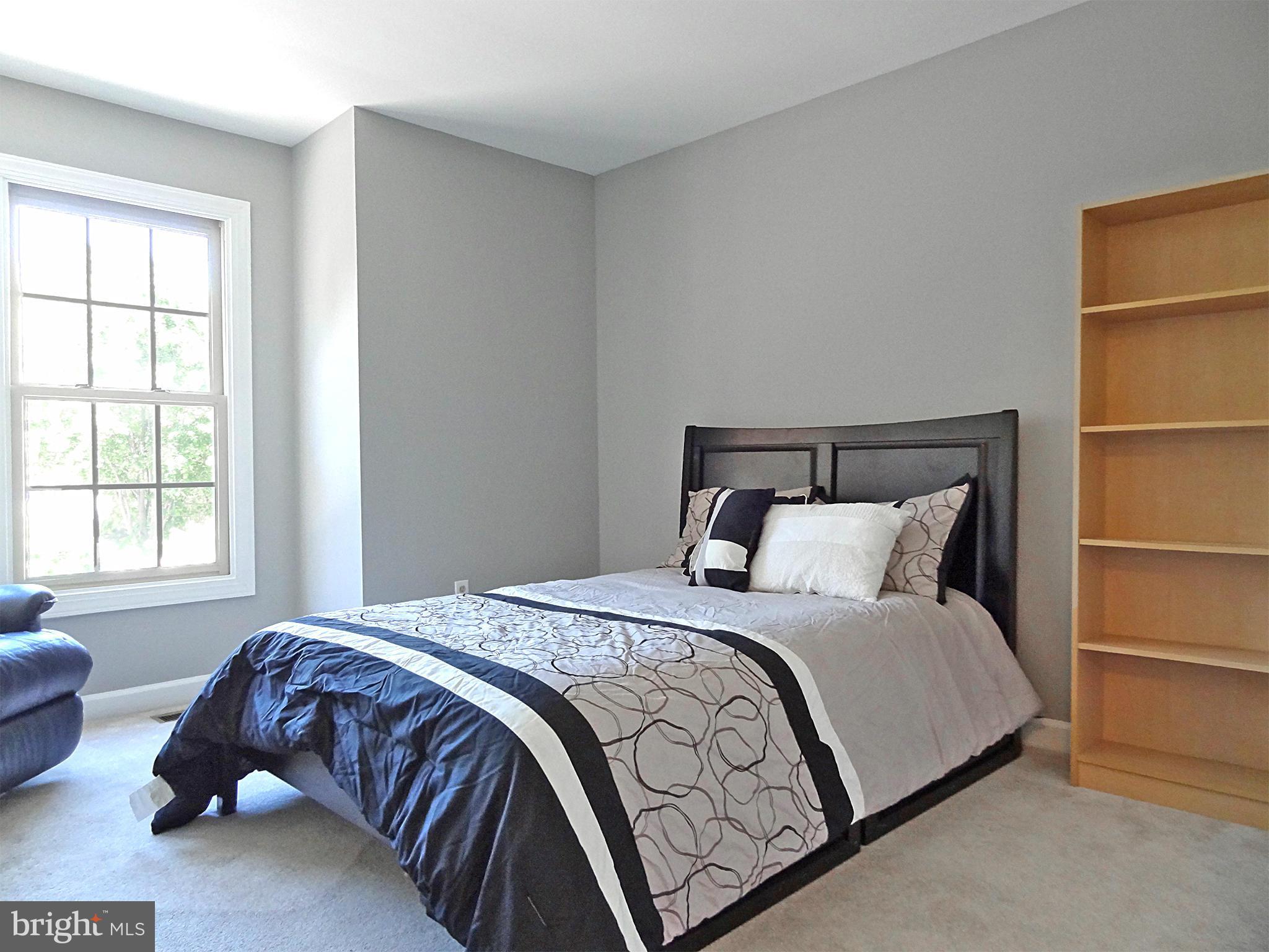 CHAPMAN FARM AT CROFTON - Residential