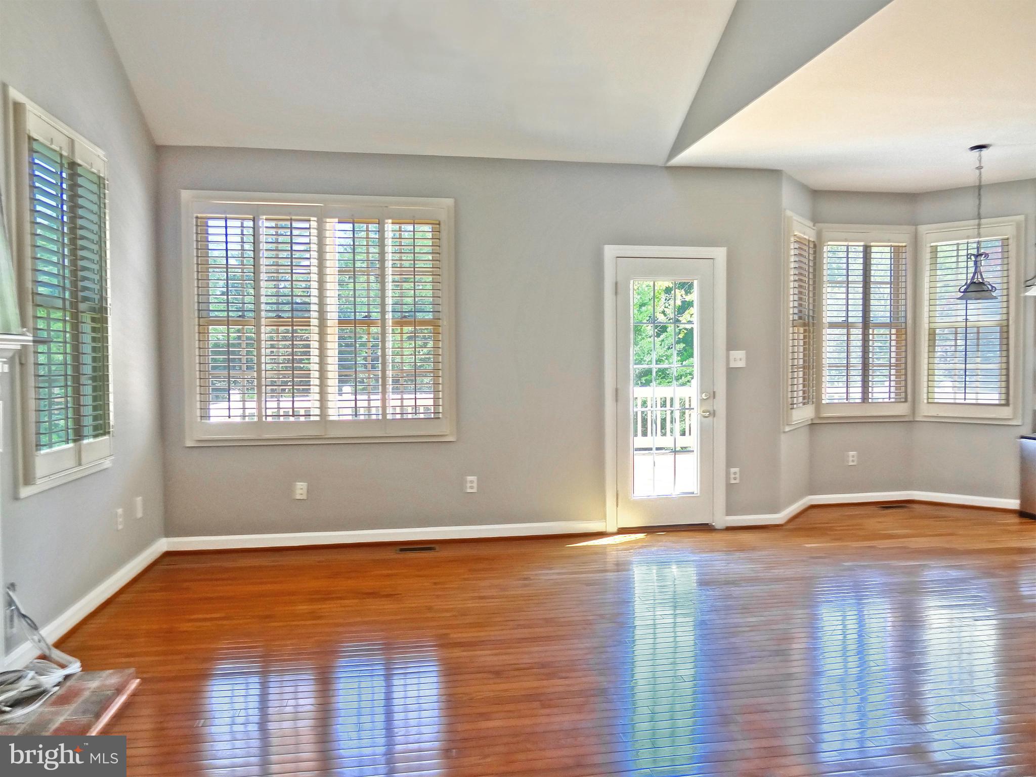 CHAPMAN FARM AT CROFTON - Residential