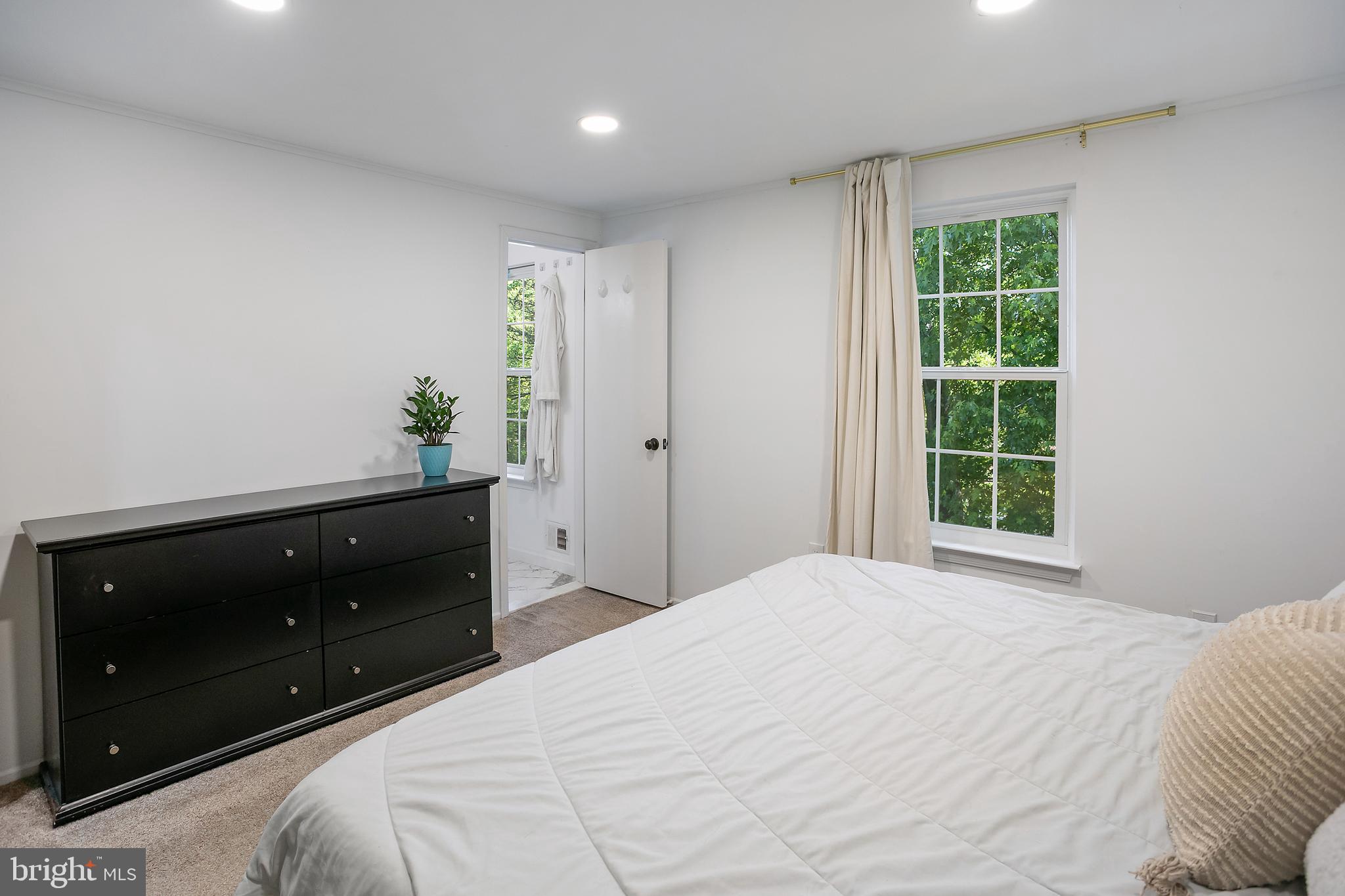 BURKE CENTRE CONSERVANCY - Residential