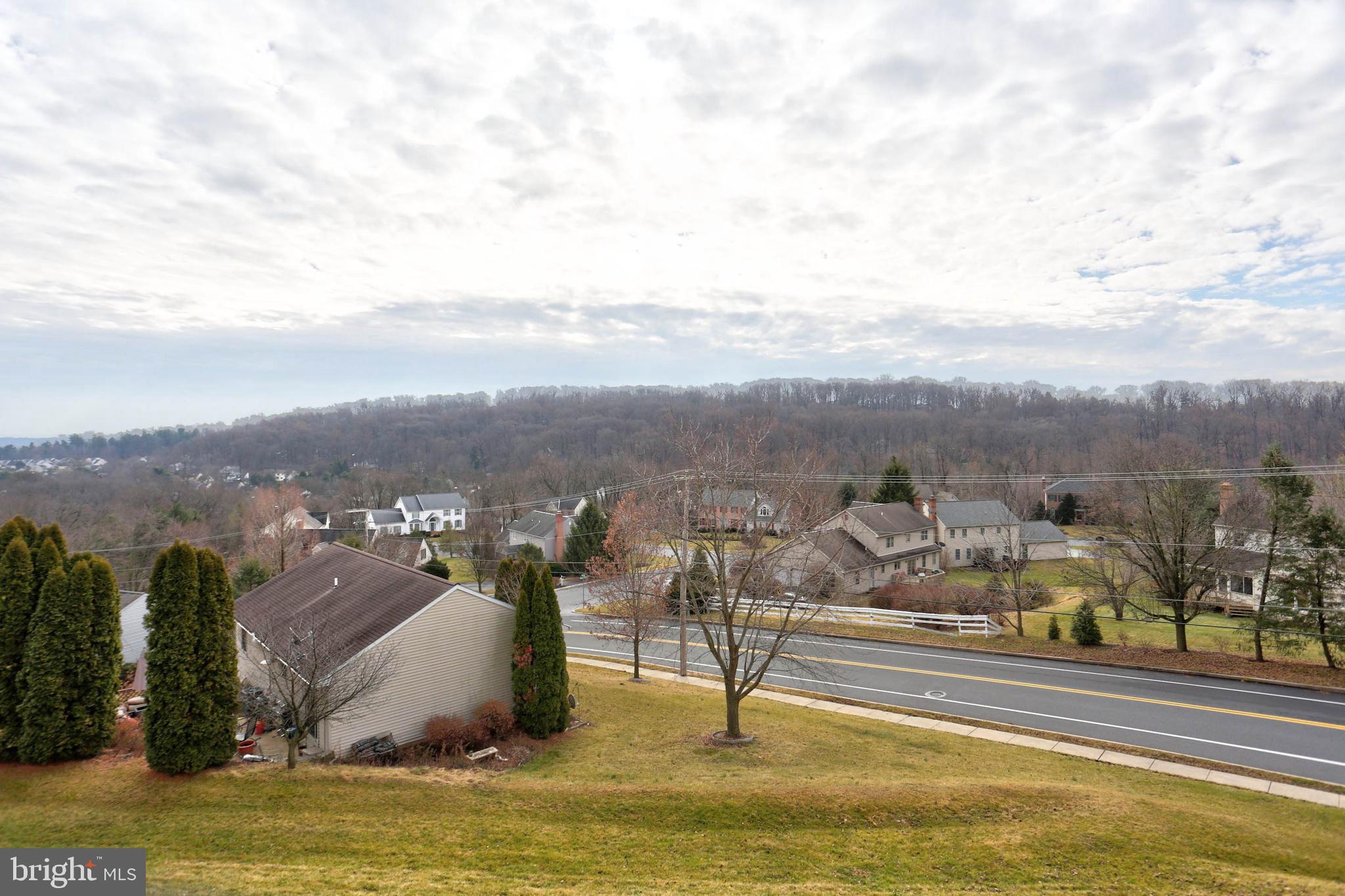 HILLTOP - Residential