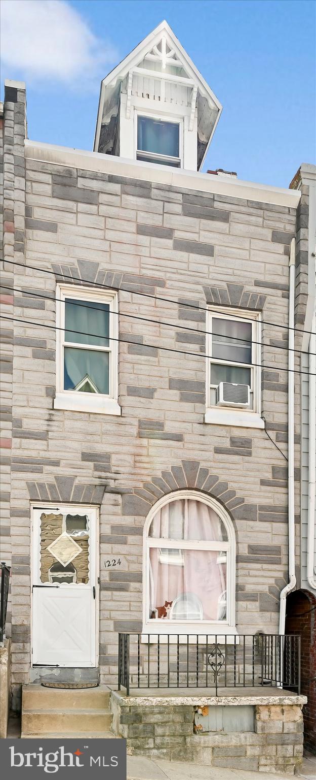 1224 FIDELITY STREET