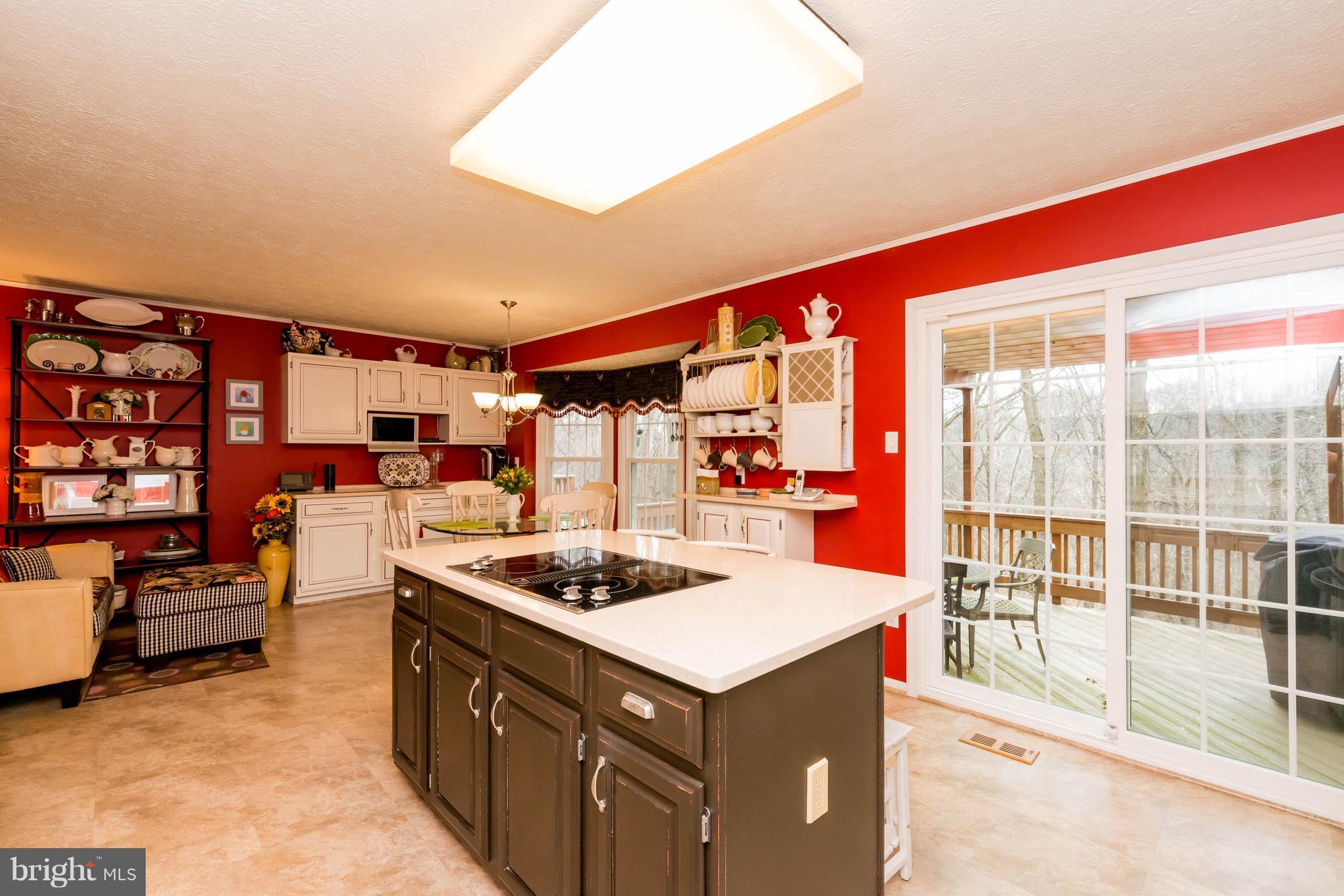 GREENSPRING EAST - Residential