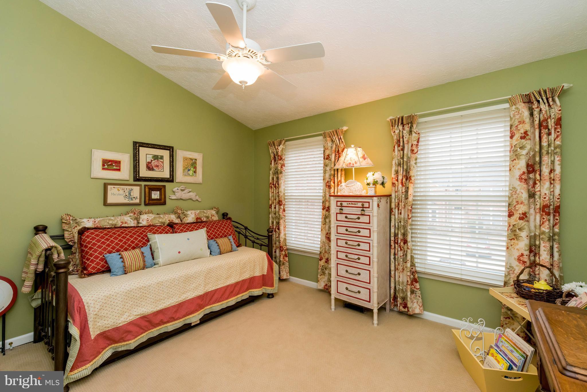 GREENSPRING EAST - Residential