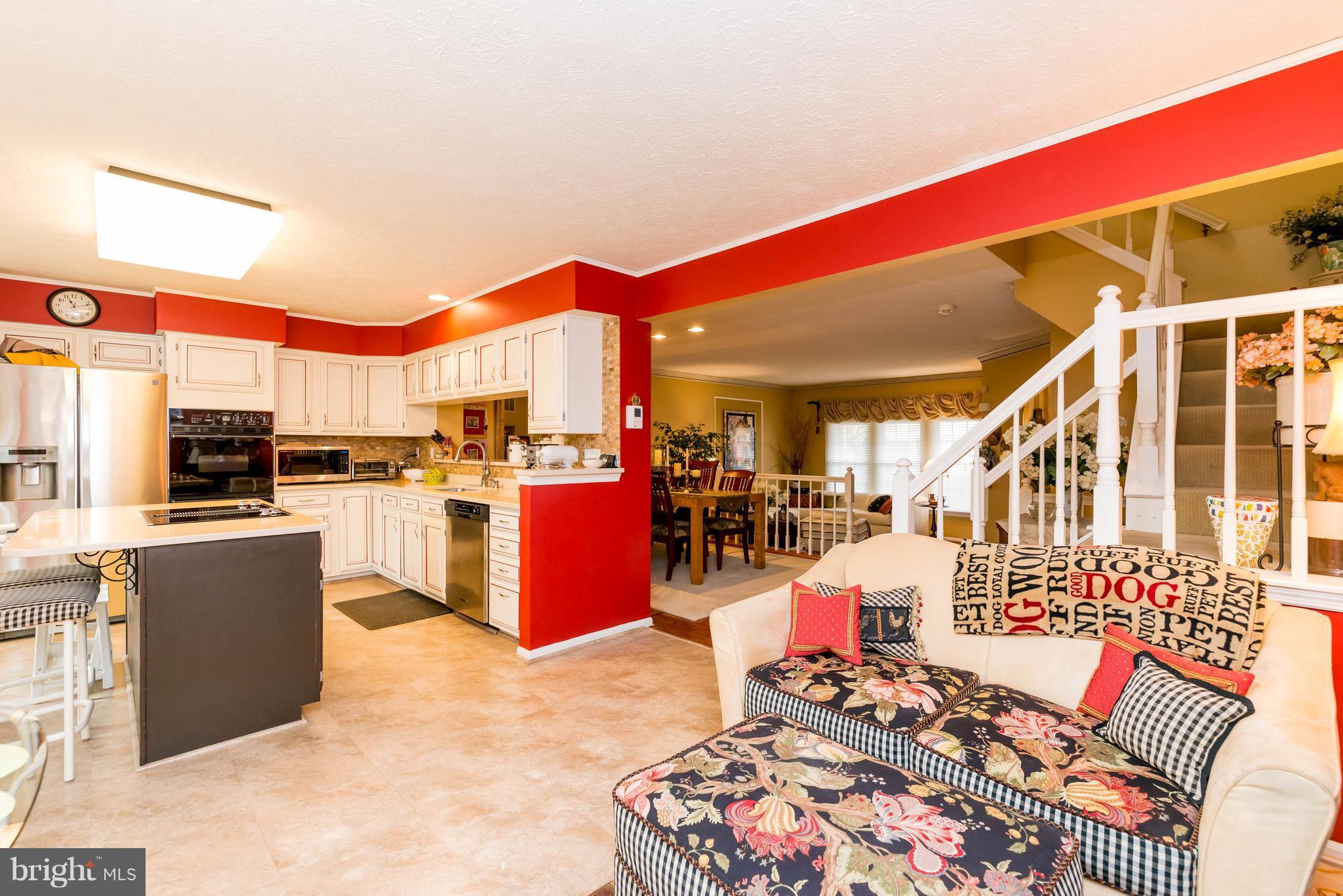 GREENSPRING EAST - Residential