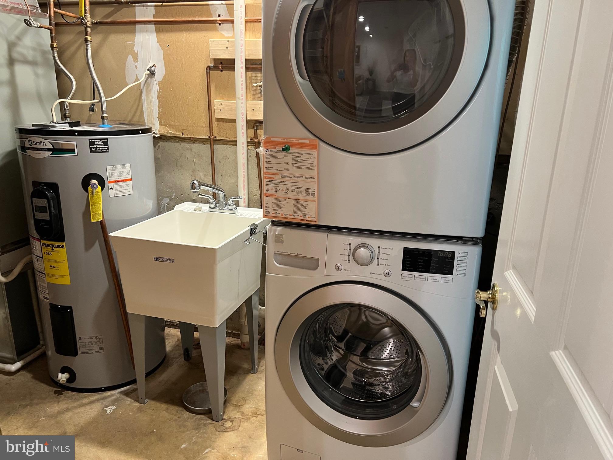 FRANKLIN FARM - Residential Lease