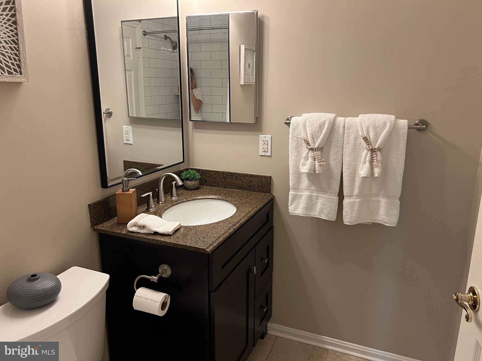 FRANKLIN FARM - Residential Lease