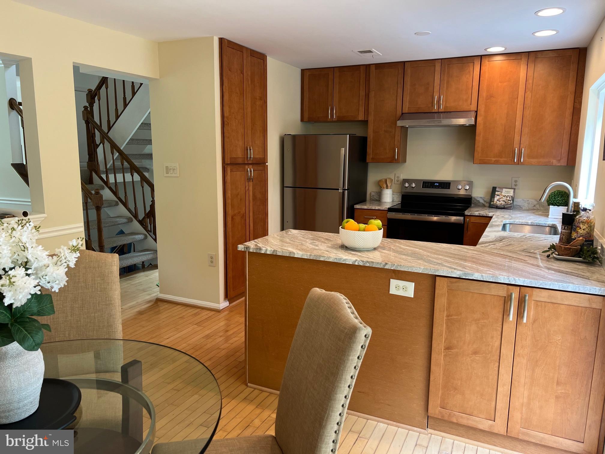 FRANKLIN FARM - Residential Lease