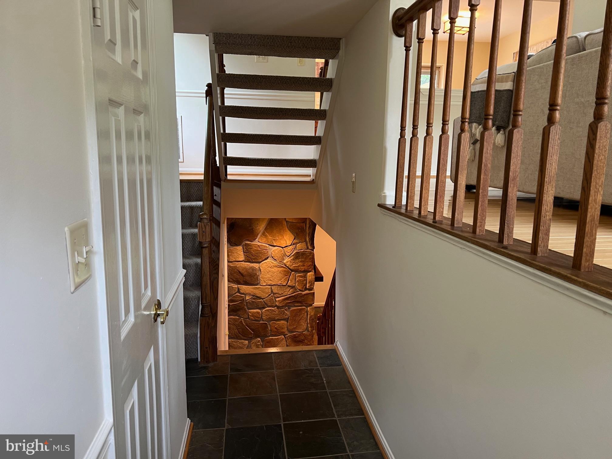 FRANKLIN FARM - Residential Lease