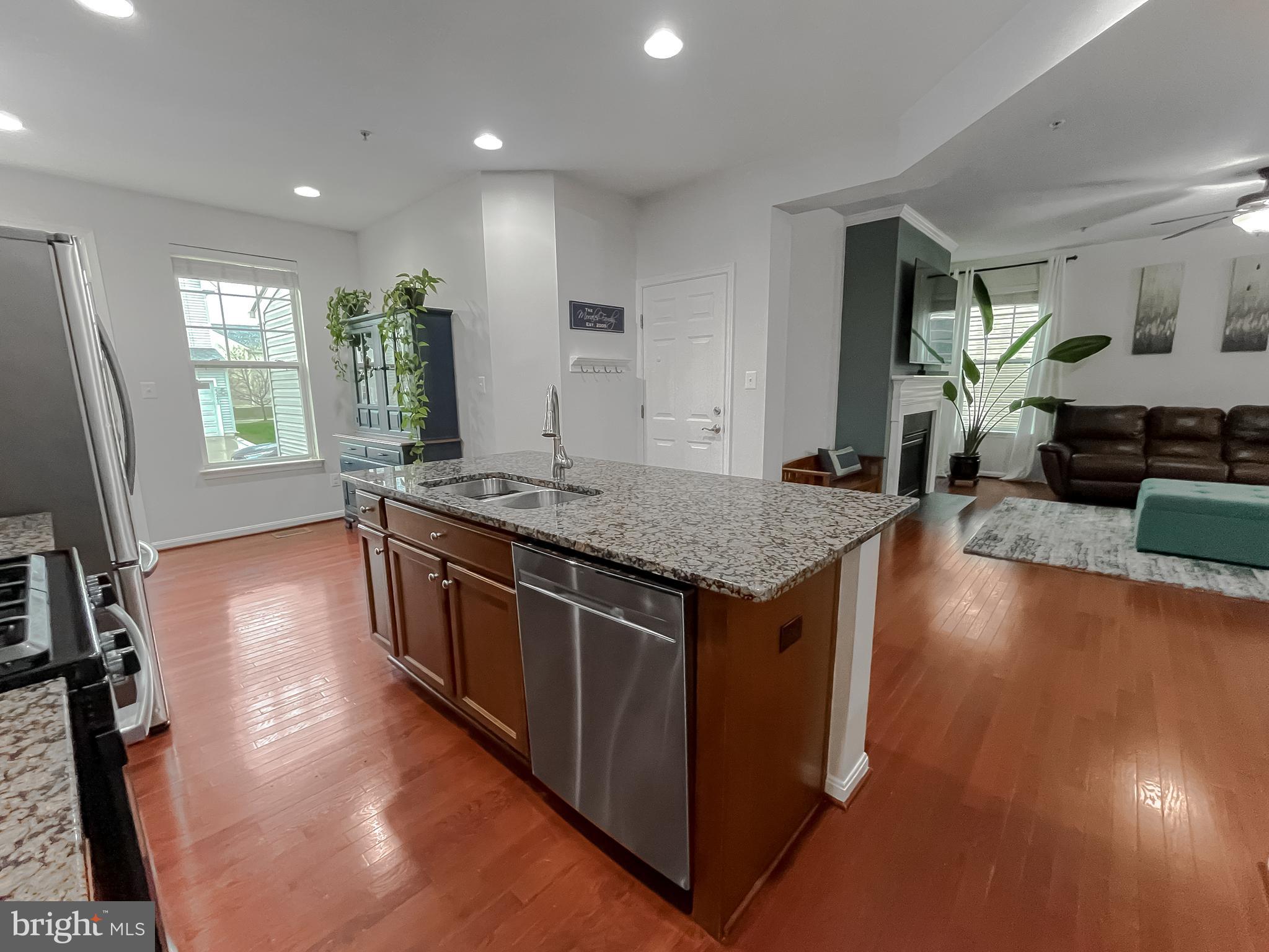 PRIMROSE PARK AT WILDEWOOD - Residential