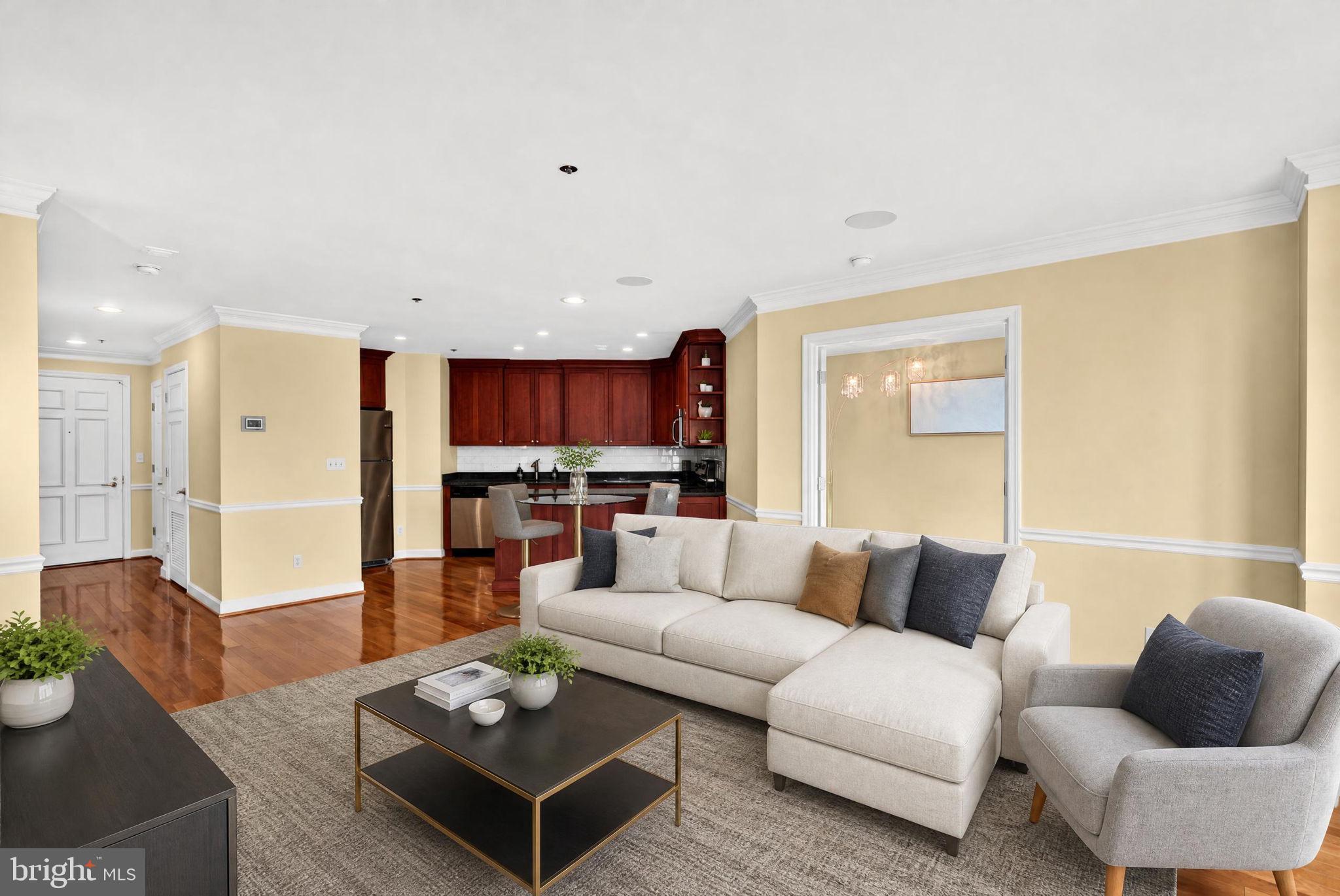 100 HARBORVIEW DRIVE 611