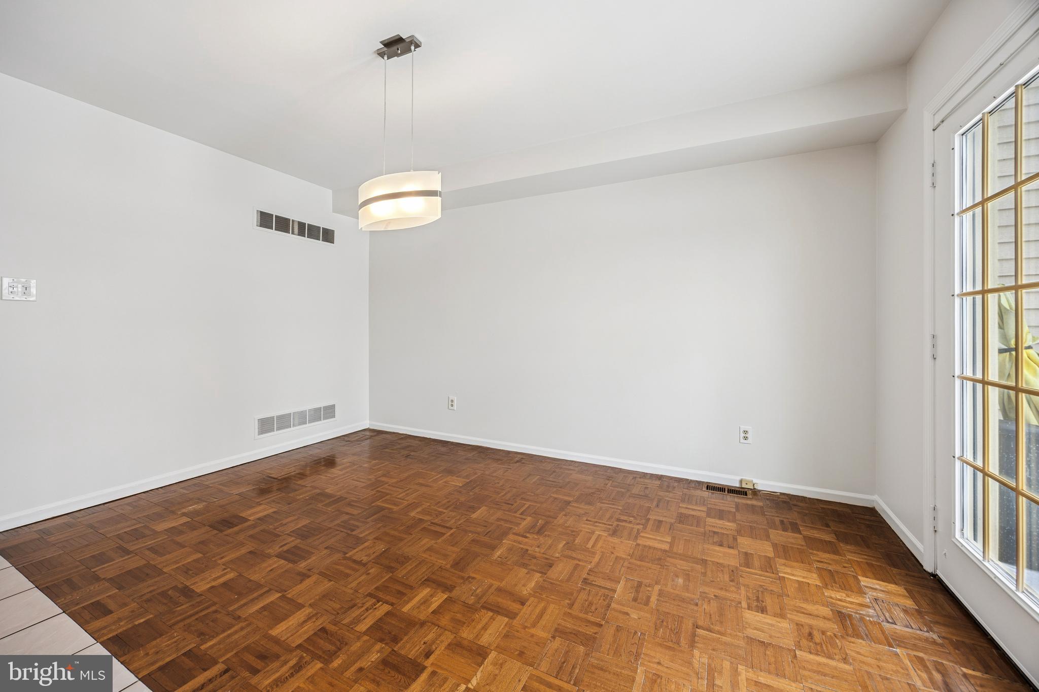 BEIDLER KNOLL - Residential