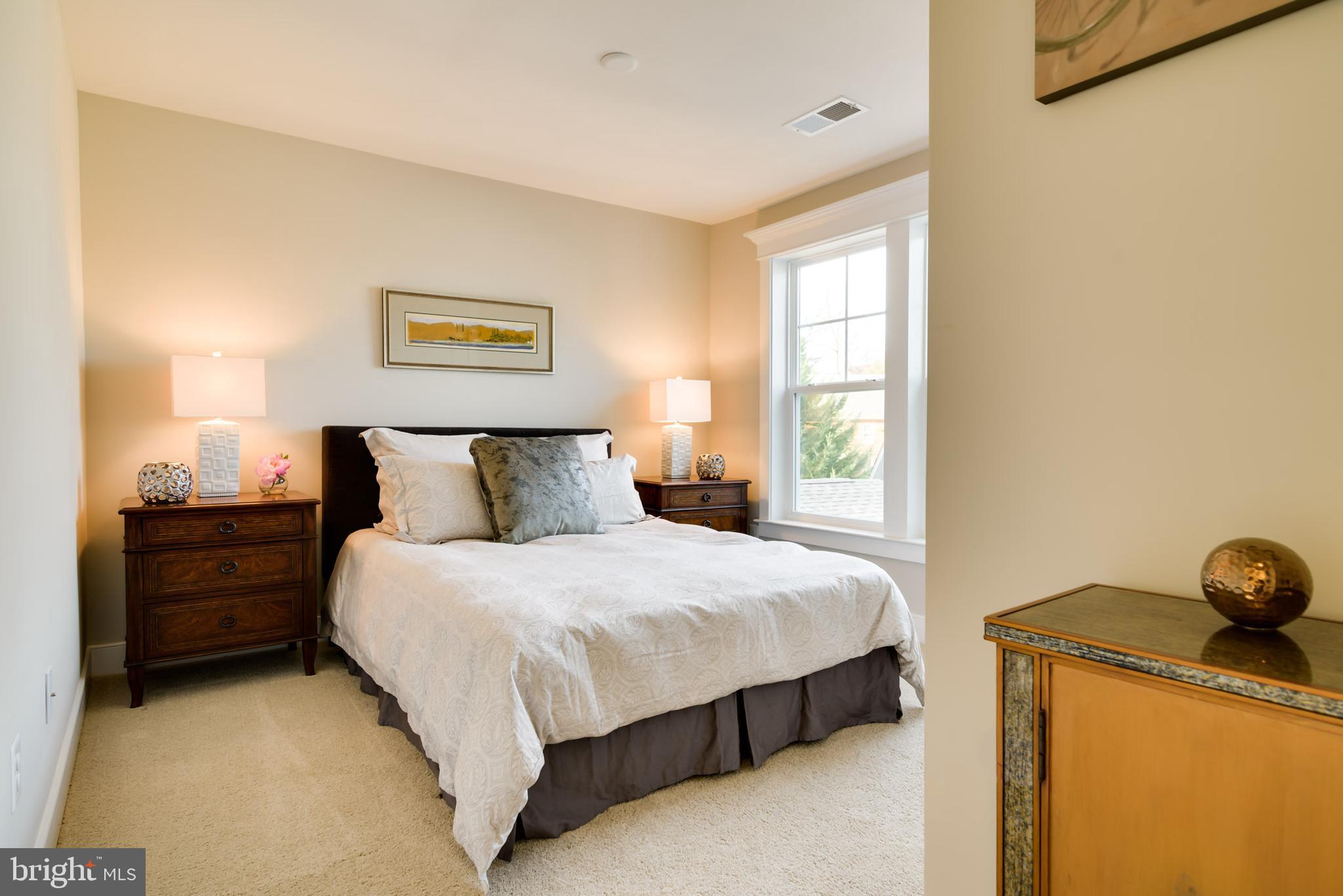 BERKSHIRE - Residential