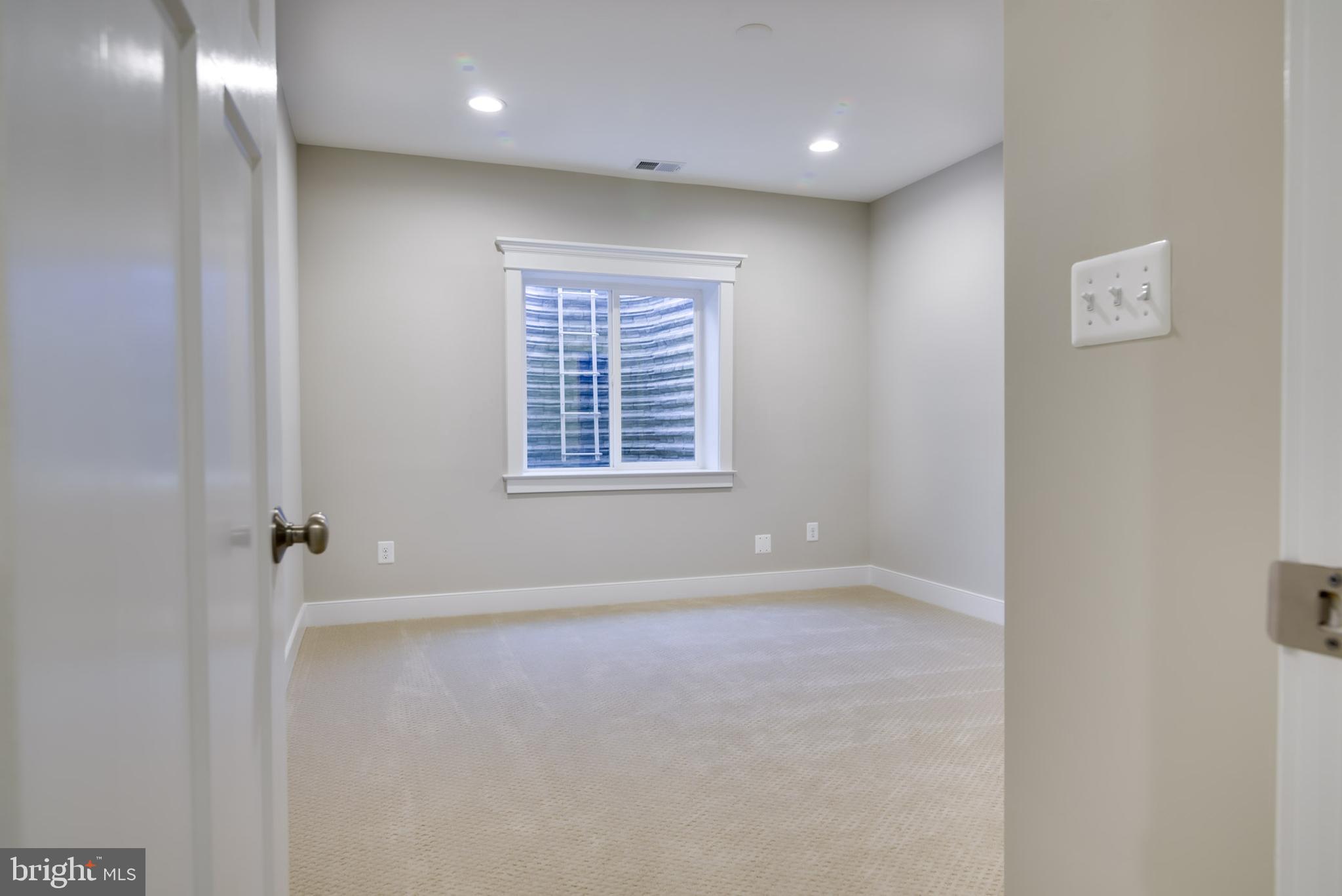 BERKSHIRE - Residential